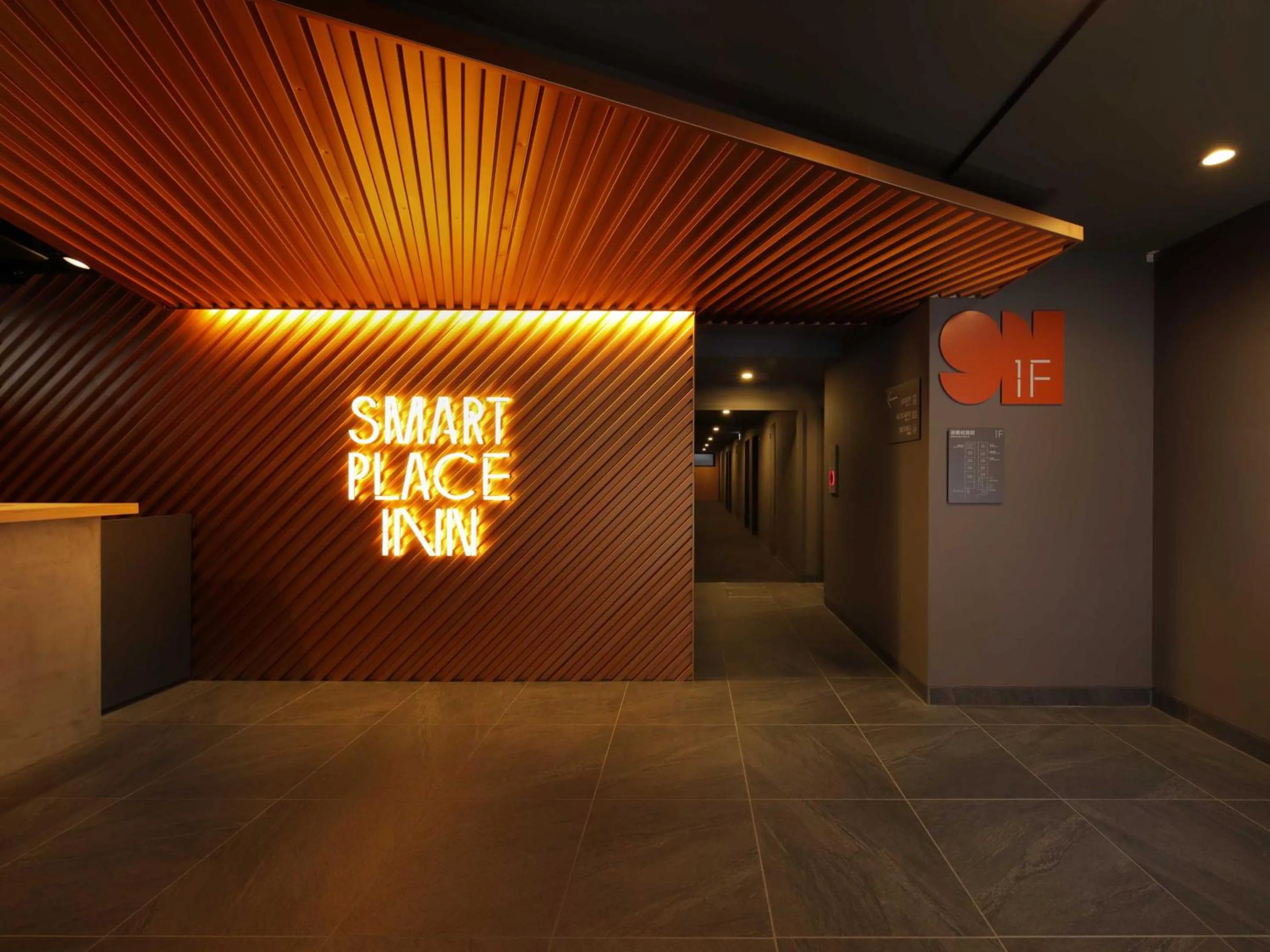 Lobby or reception in Smart Place Inn Kyoto Nijojo-mae Station