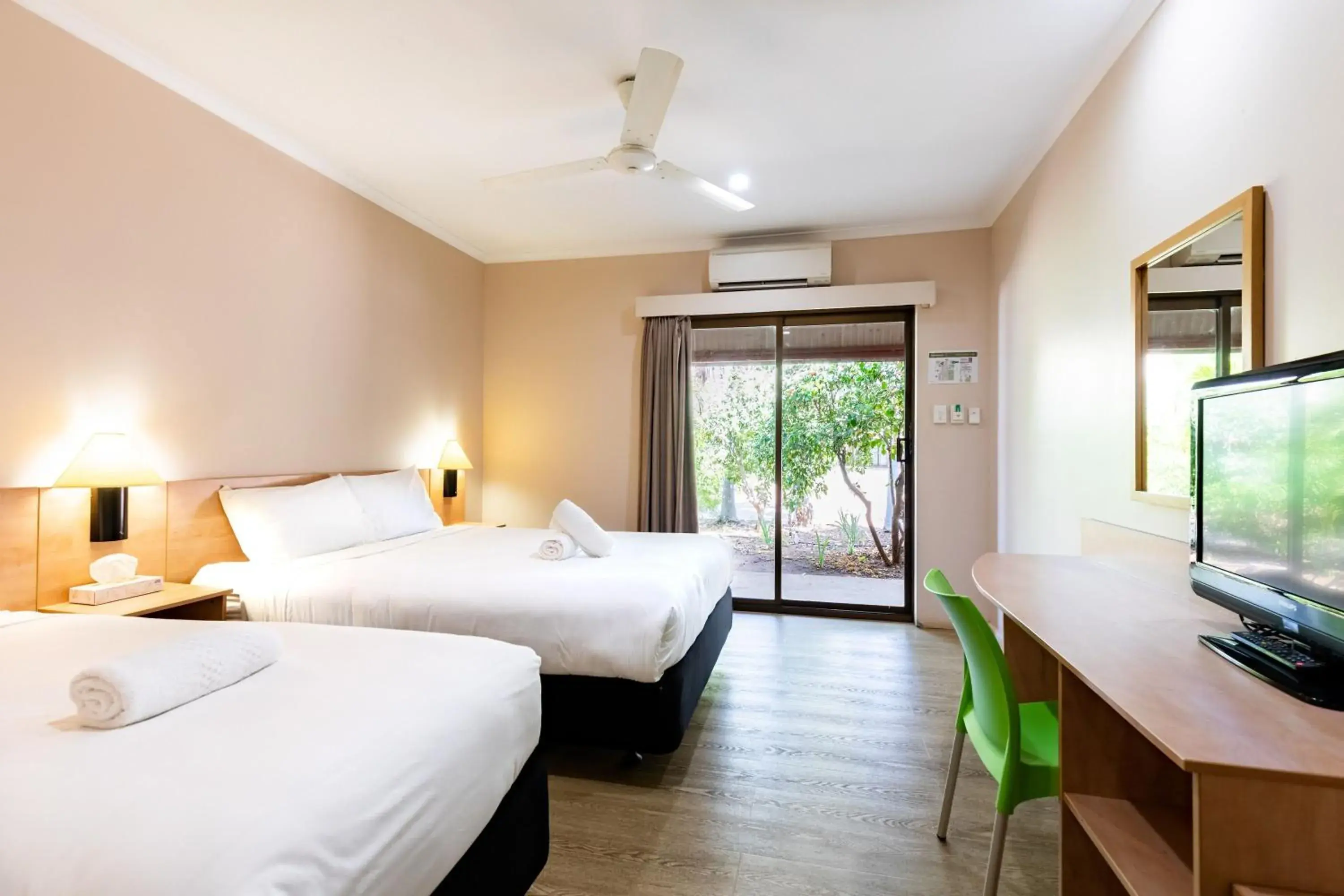 Standard Room in Contour Hotel Katherine Standard Room in Contour Hotel Katherine