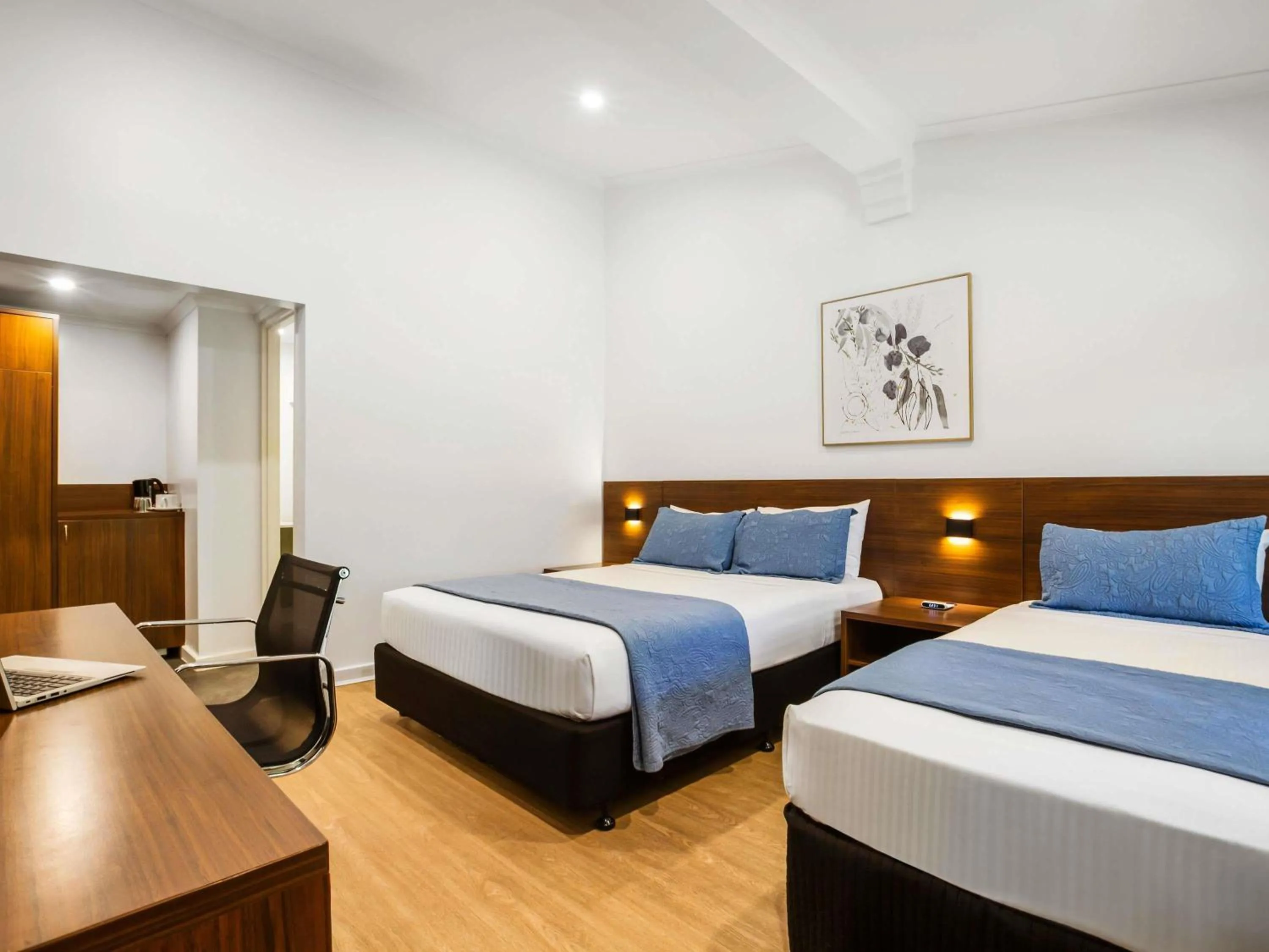 Bedroom, Bed in Ibis Styles Karratha
