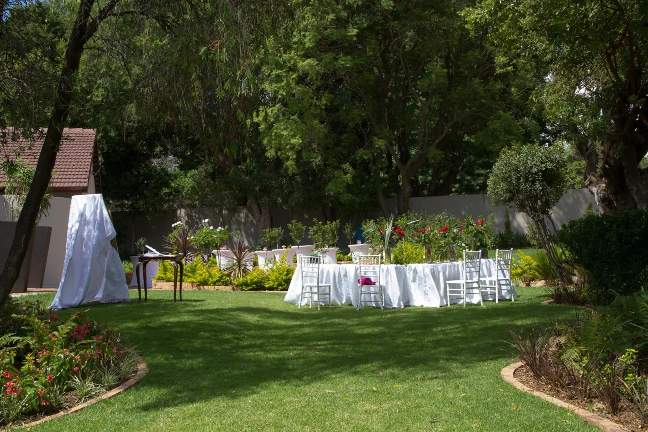 Property building in Classique Grace Boutique Hotel