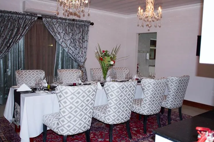 Restaurant/places to eat in Classique Grace Boutique Hotel