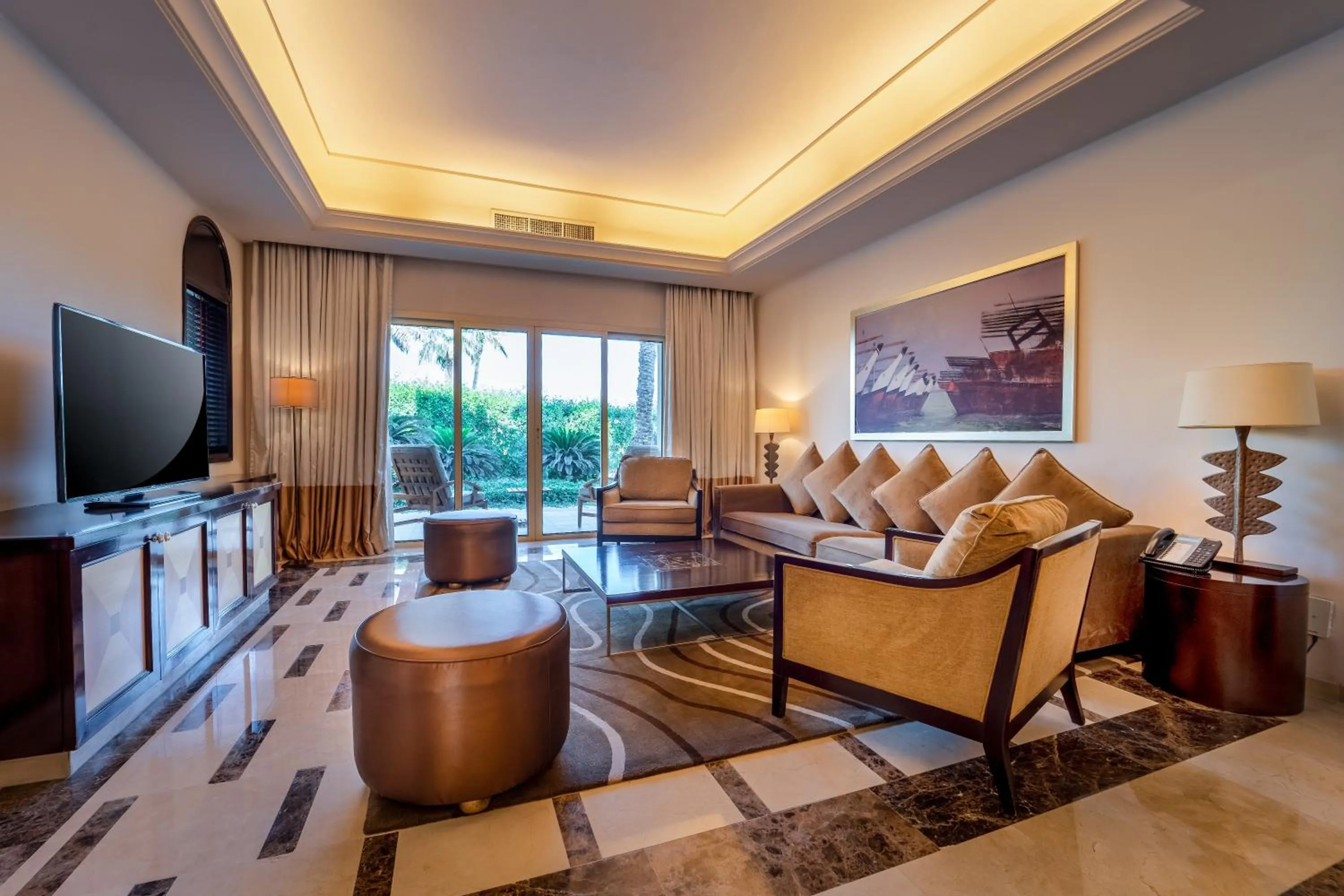 Living room in Grand Hyatt Doha Hotel & Villas