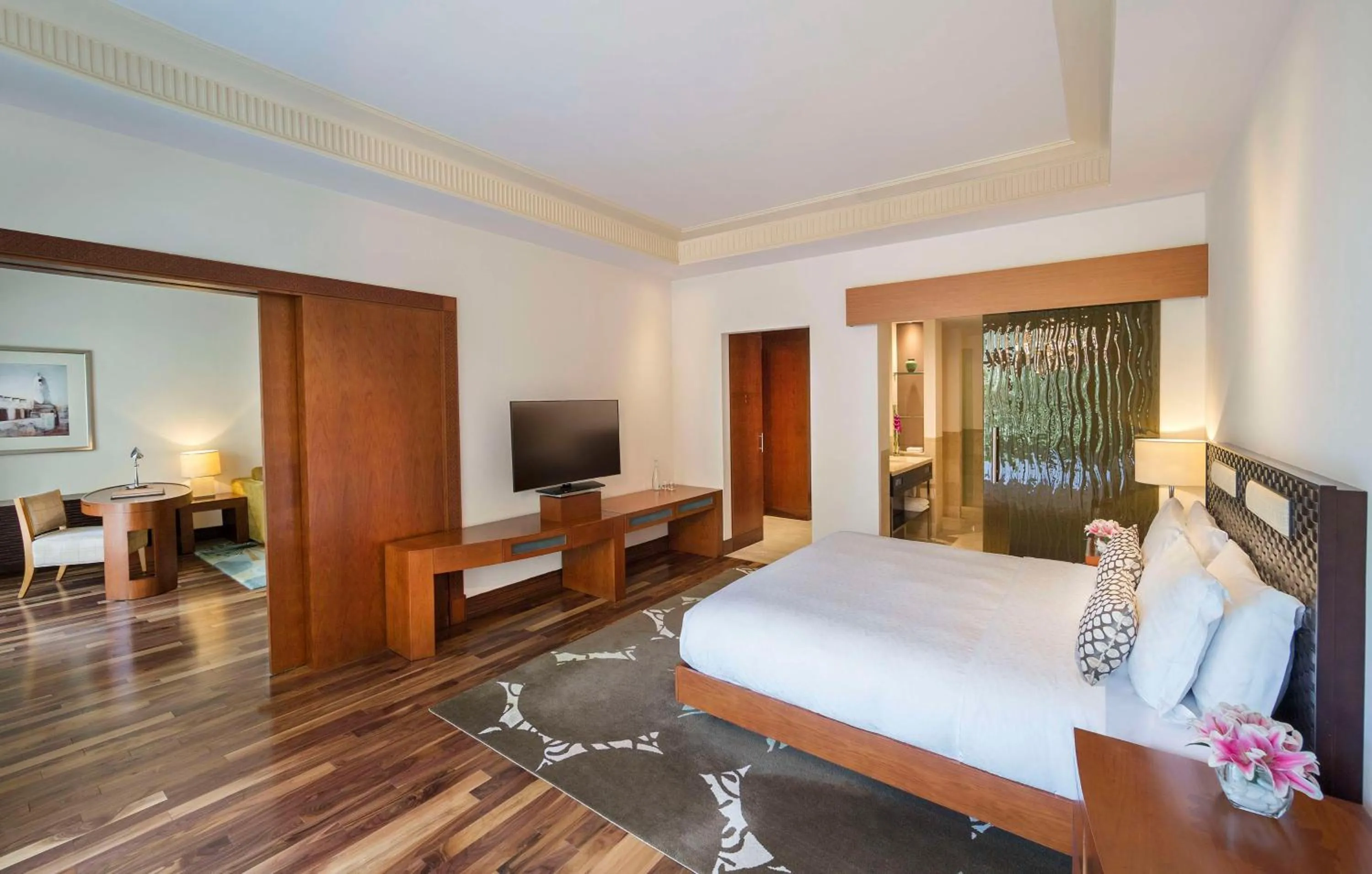 Photo of the whole room, Bed in Grand Hyatt Doha Hotel & Villas