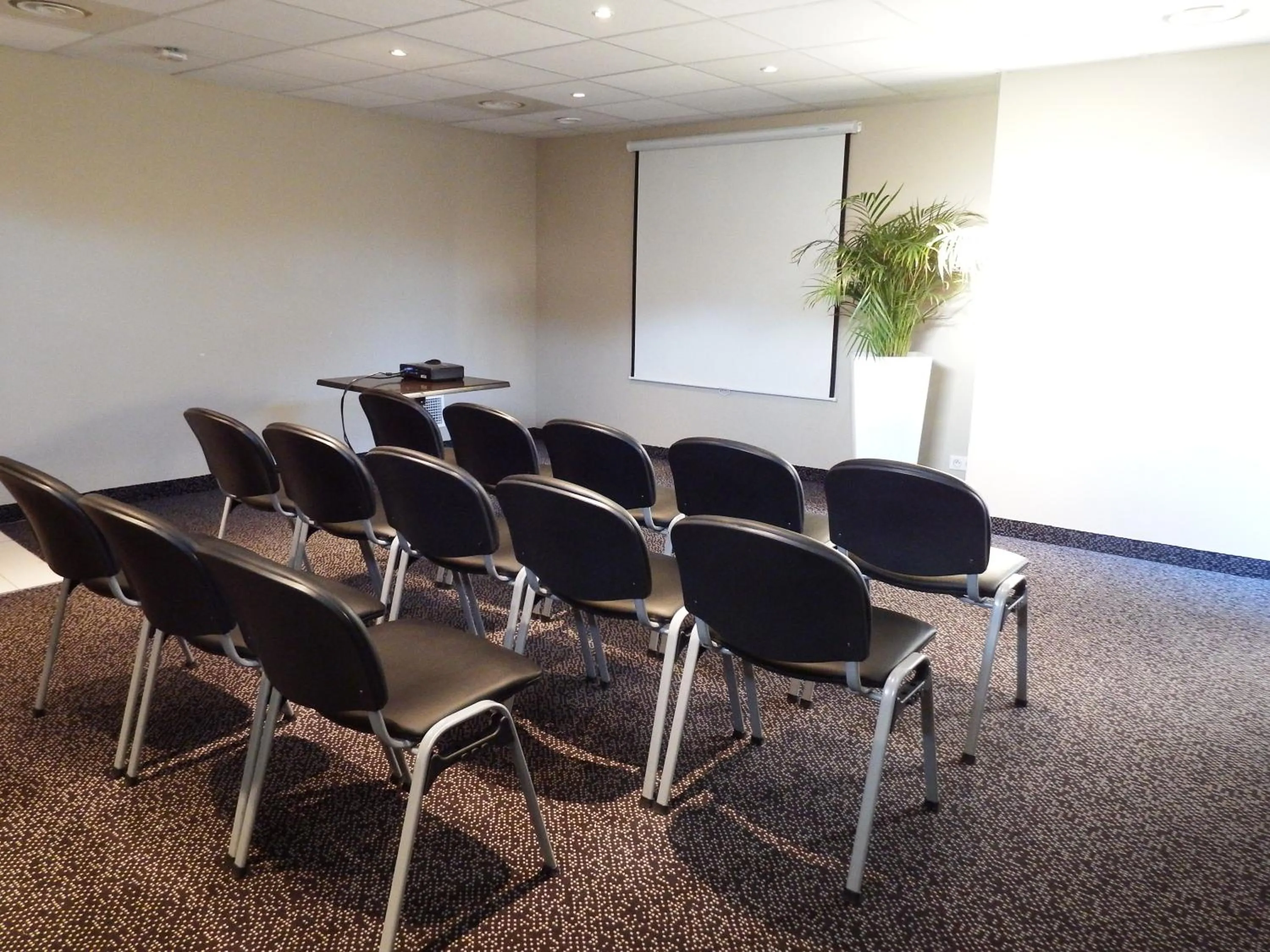 Business facilities in The Originals City, Le Mas de Grille, Montpellier Sud