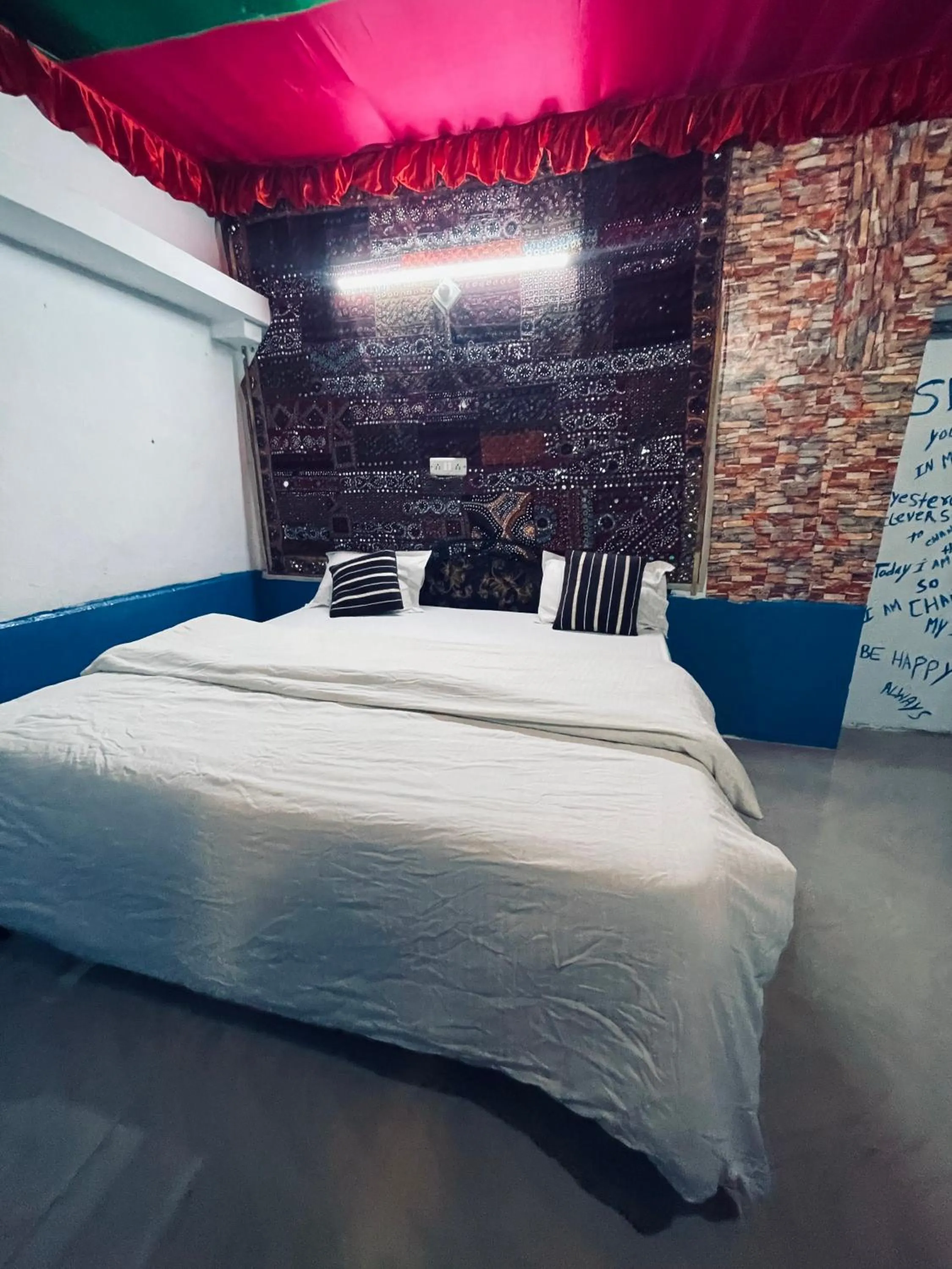 Bed in Mirvana Guest House & Camel safari