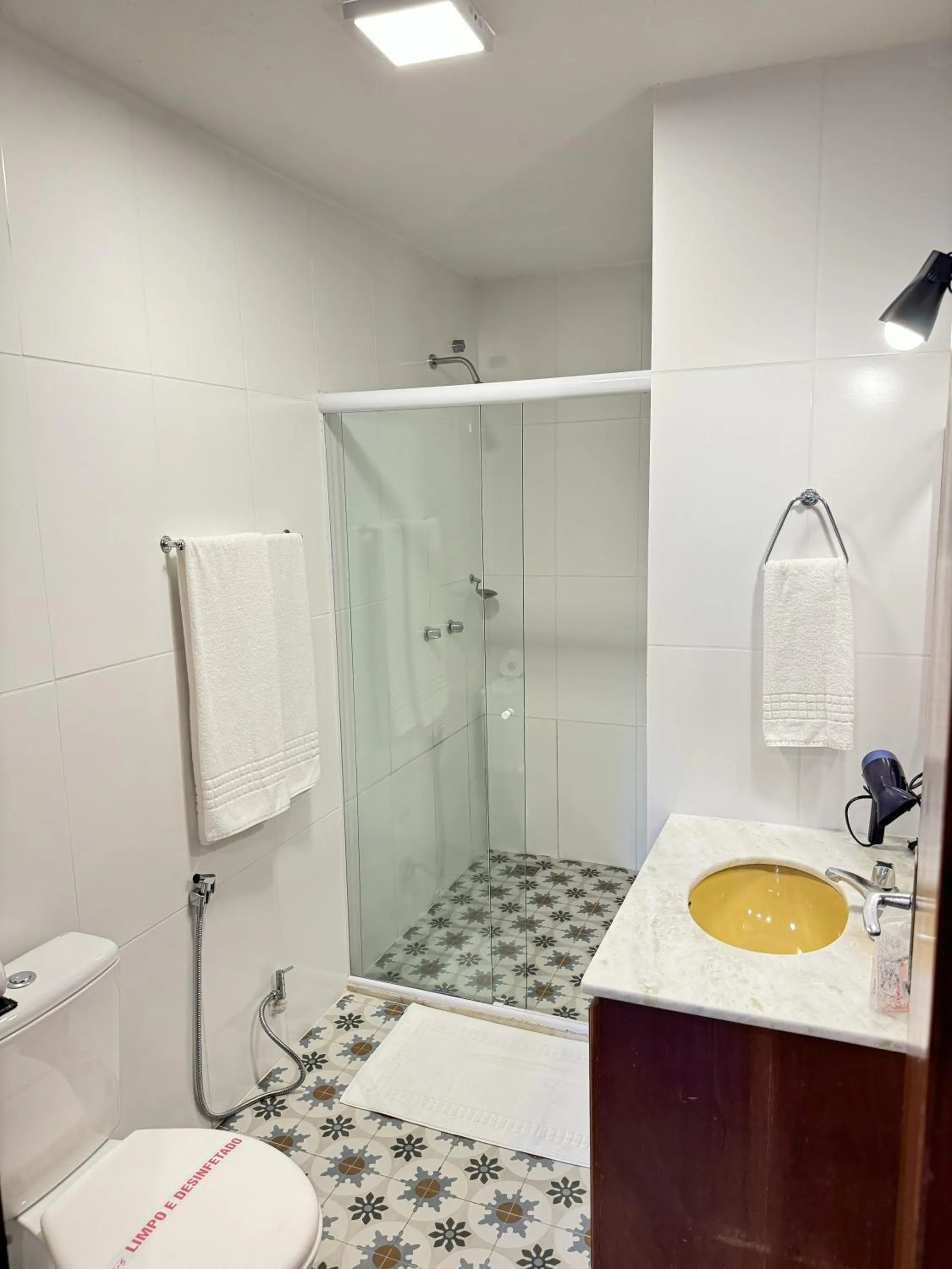 Shower in Hotel Fazenda São Moritz