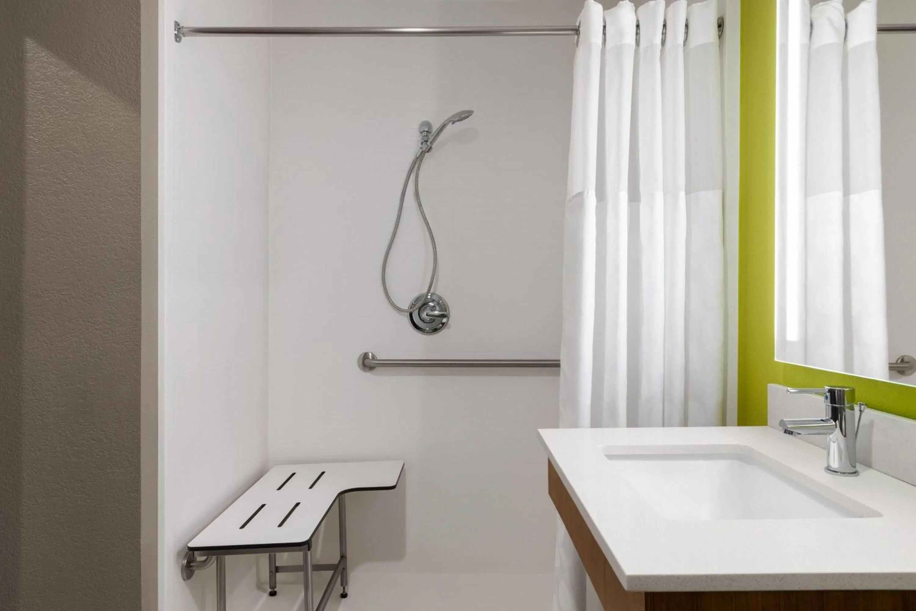 Shower in La Quinta by Wyndham Shawnee