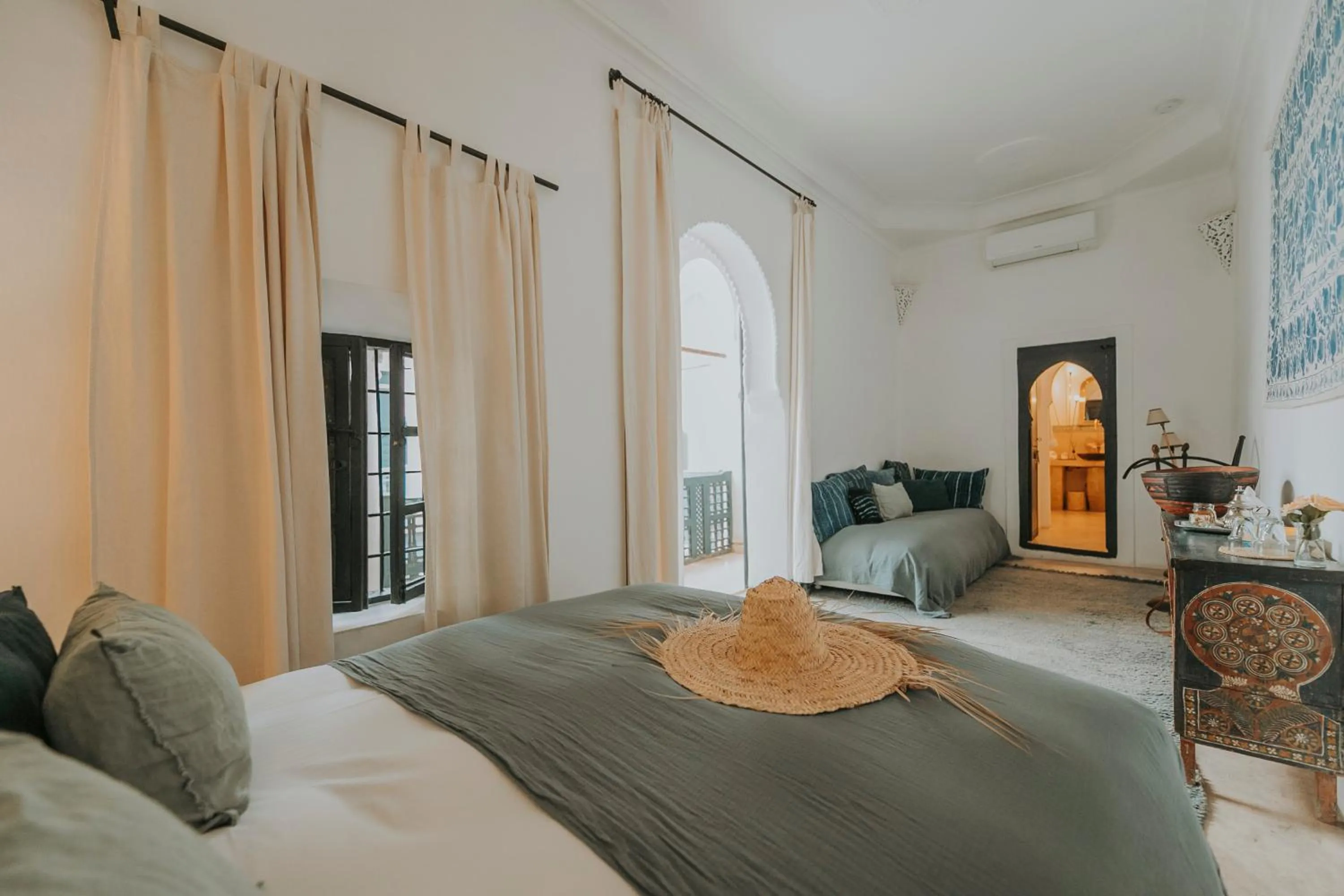 Bedroom, Bed in Dar El Qadi