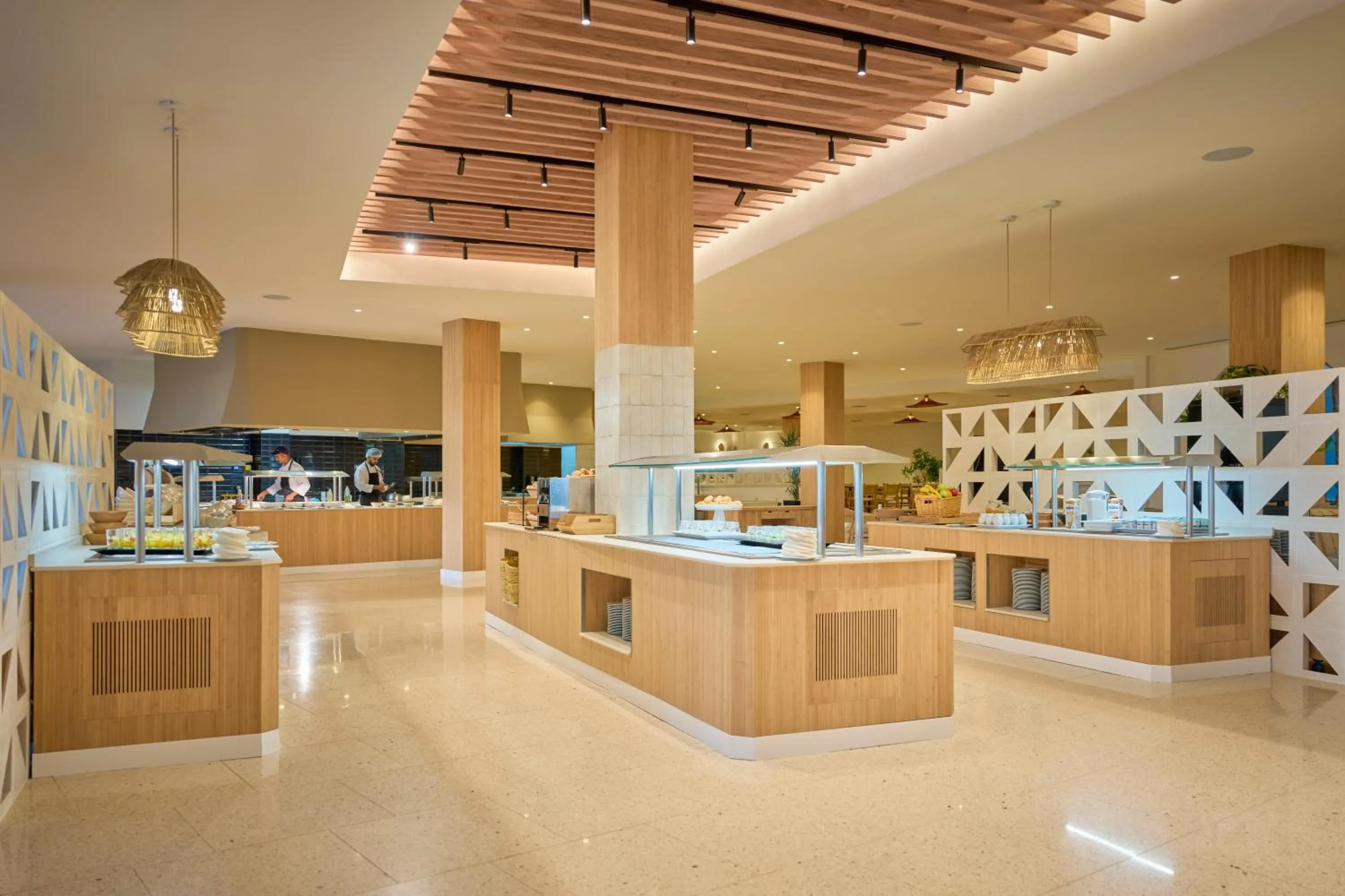 Restaurant/places to eat in PortoBay Blue Ocean