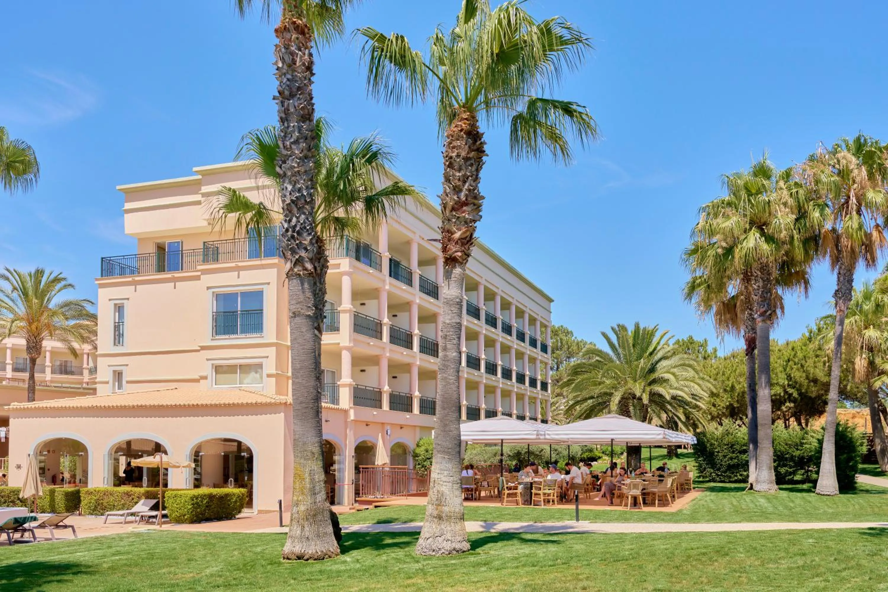 Property building in PortoBay Blue Ocean