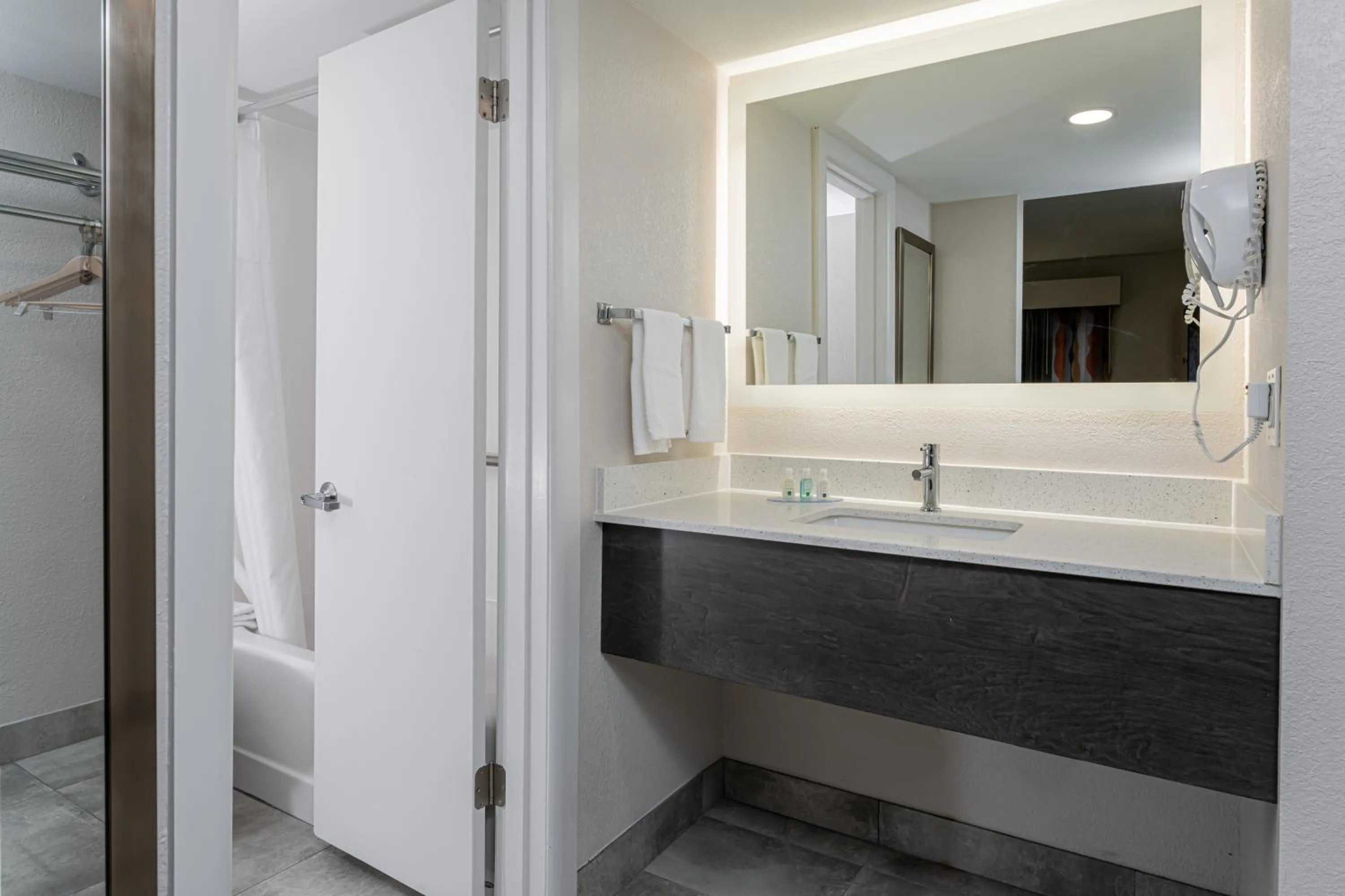 Bathroom in Quality Inn Asheville Downtown Tunnel Rd