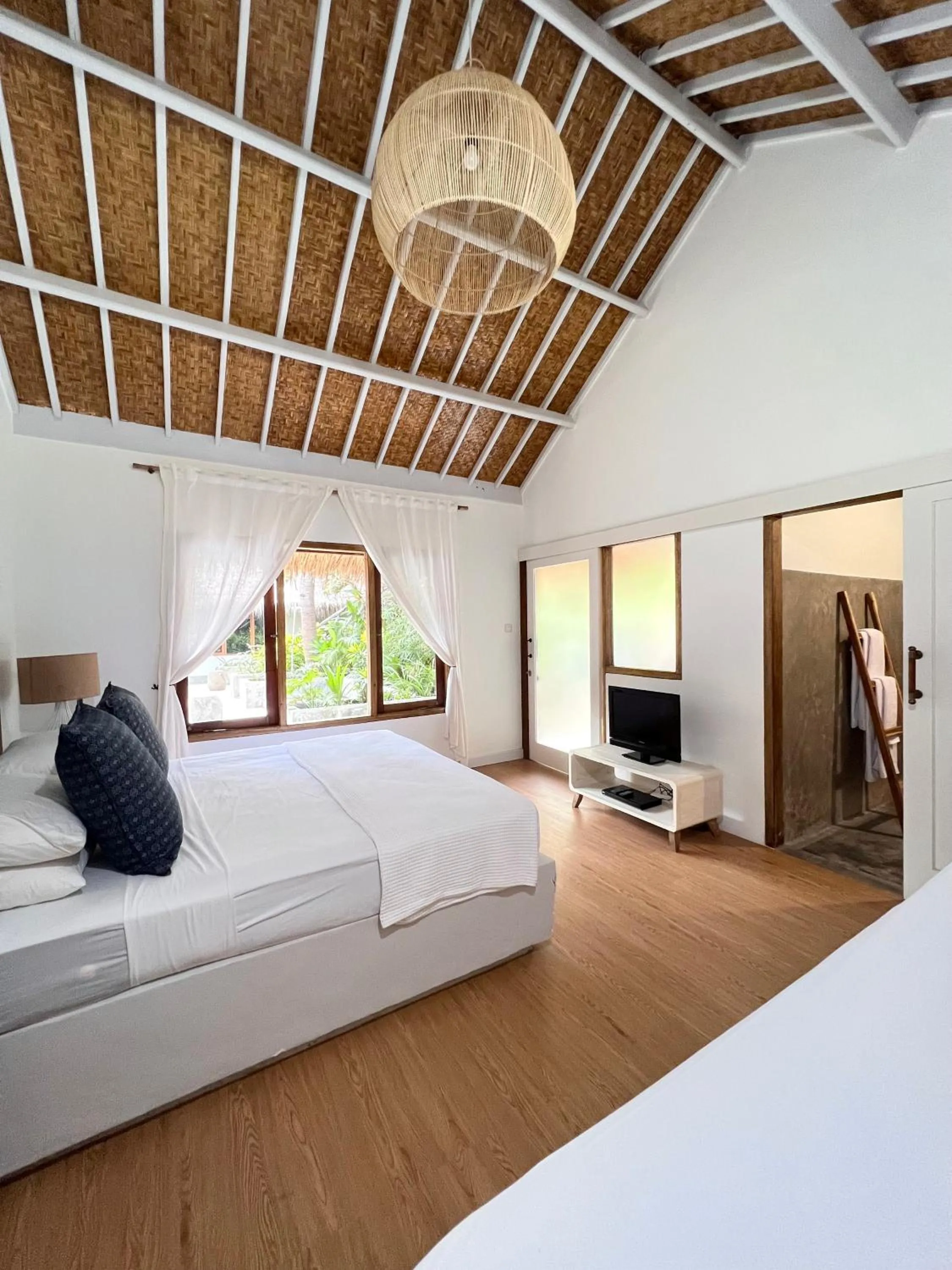 Bed in Eden Eco Resort