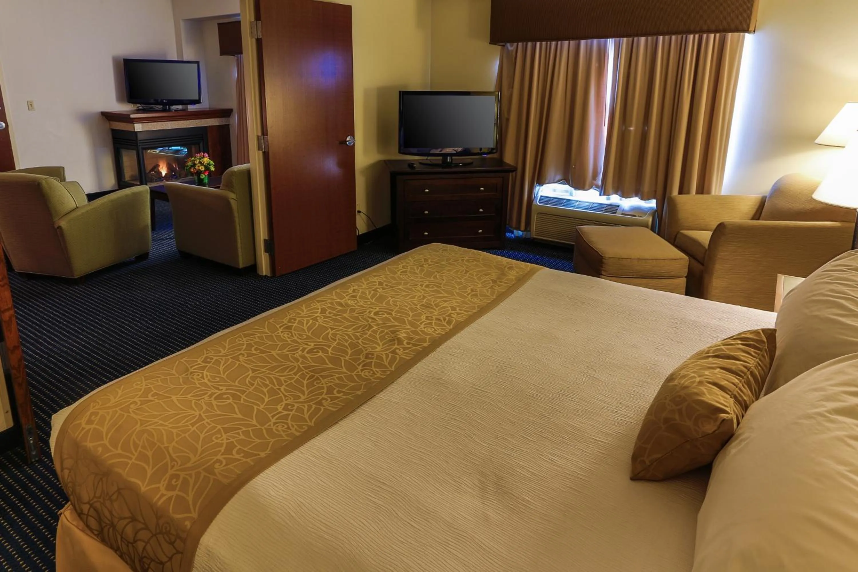 Bed in Grand Harbor Resort and Waterpark
