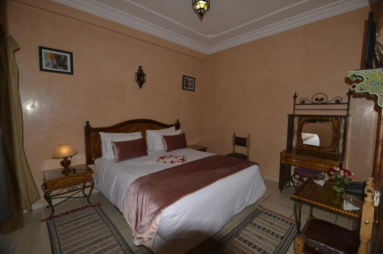 Bed in Essaouira Wind Palace