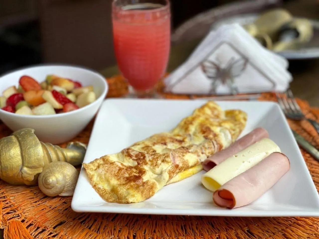 Continental breakfast in Pousada CasAlice