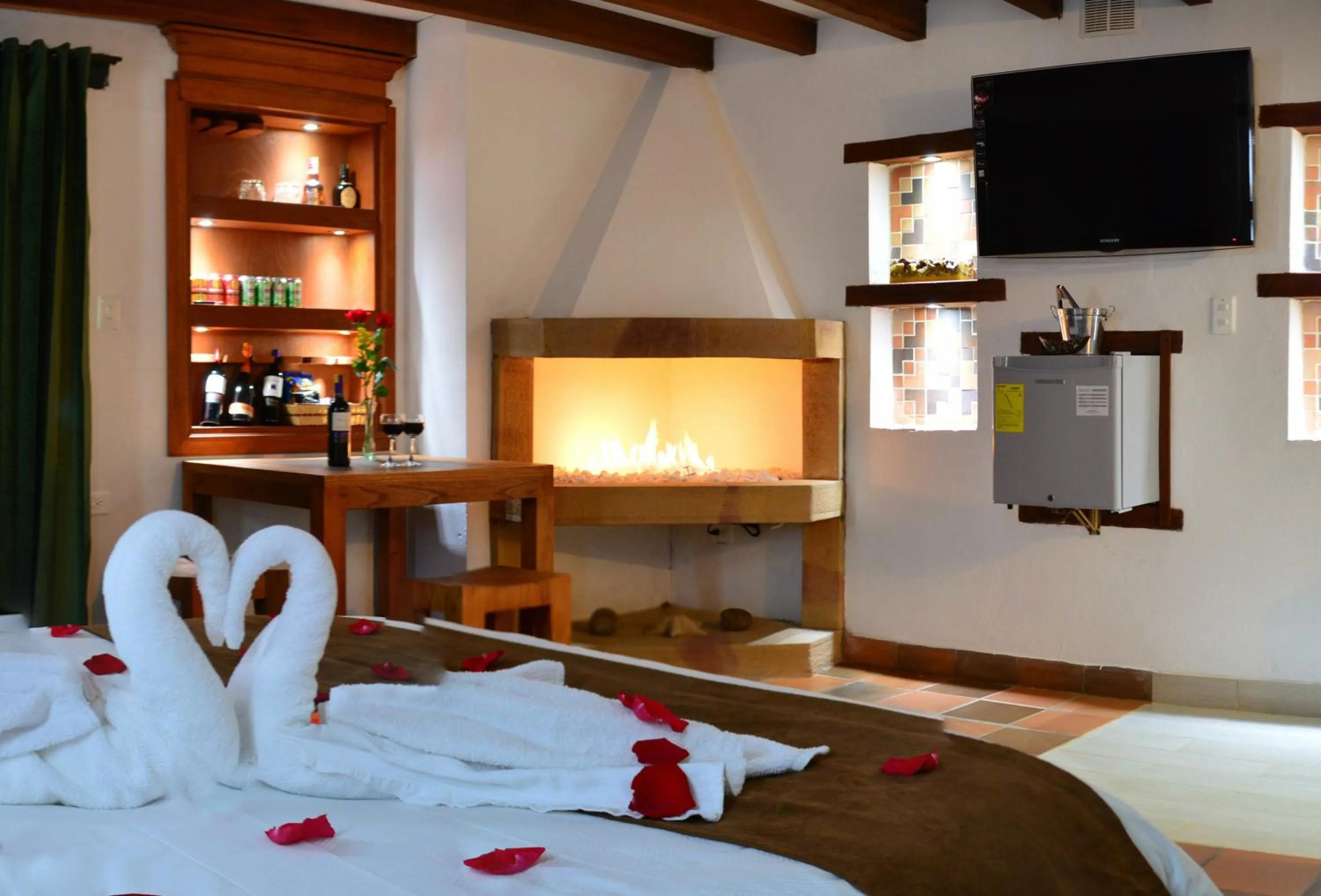 Decorative detail, Bed in Hotel Antonio Nariño