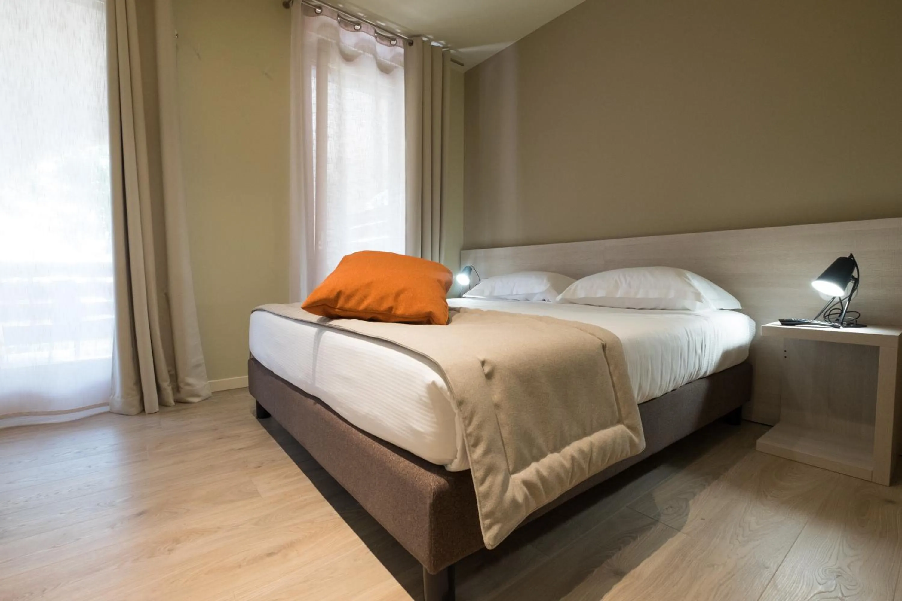 Photo of the whole room, Bed in Al-Colle