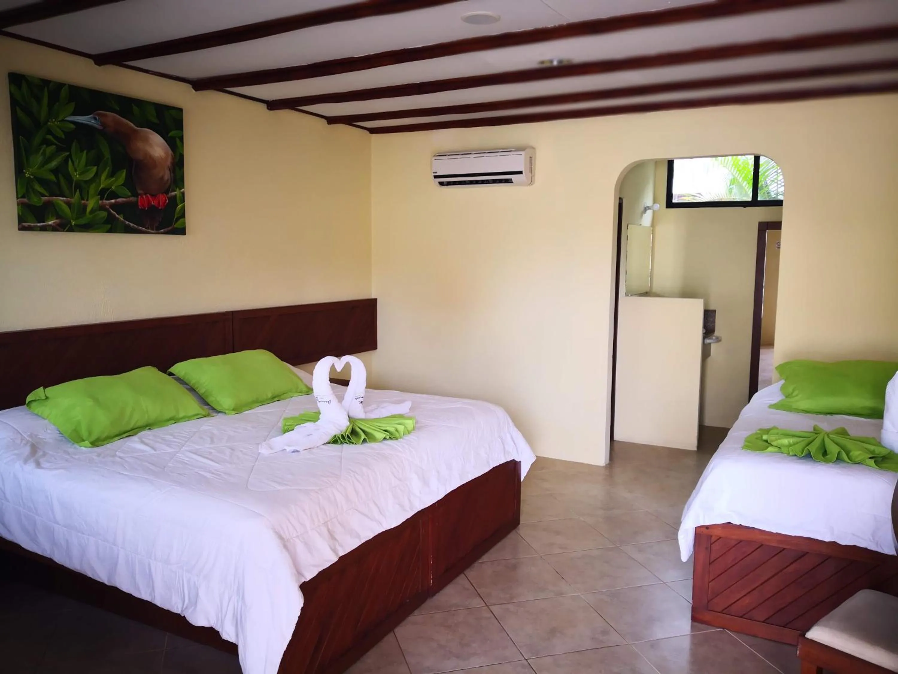 Food and drinks, Bed in Arena Blanca Eco Hotel