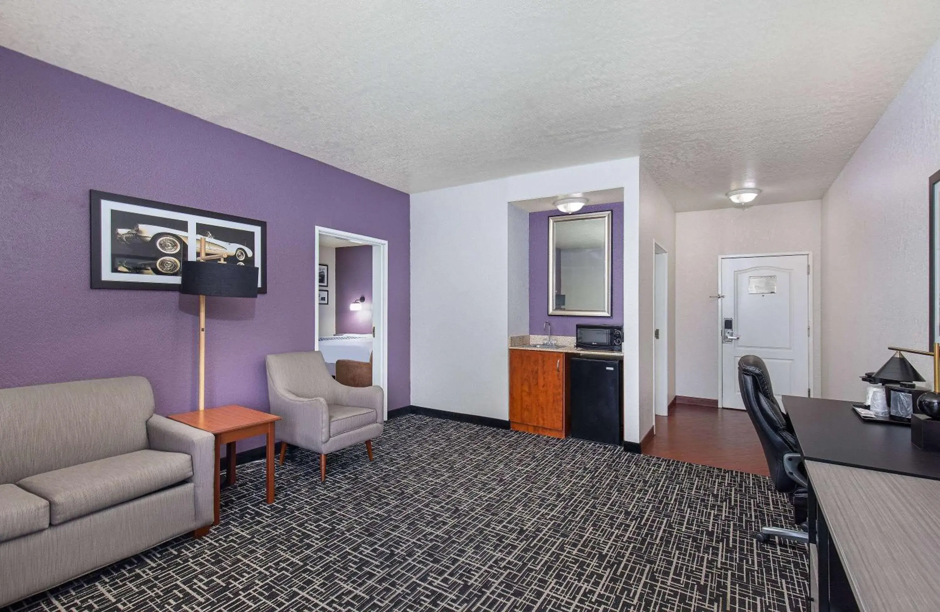 King Suite - Non-Smoking in La Quinta by Wyndham Bowling Green King Suite - Non-Smoking in La Quinta by Wyndham Bowling Green