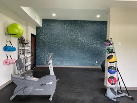 Fitness centre/facilities in La Quinta by Wyndham Oklahoma City - Moore