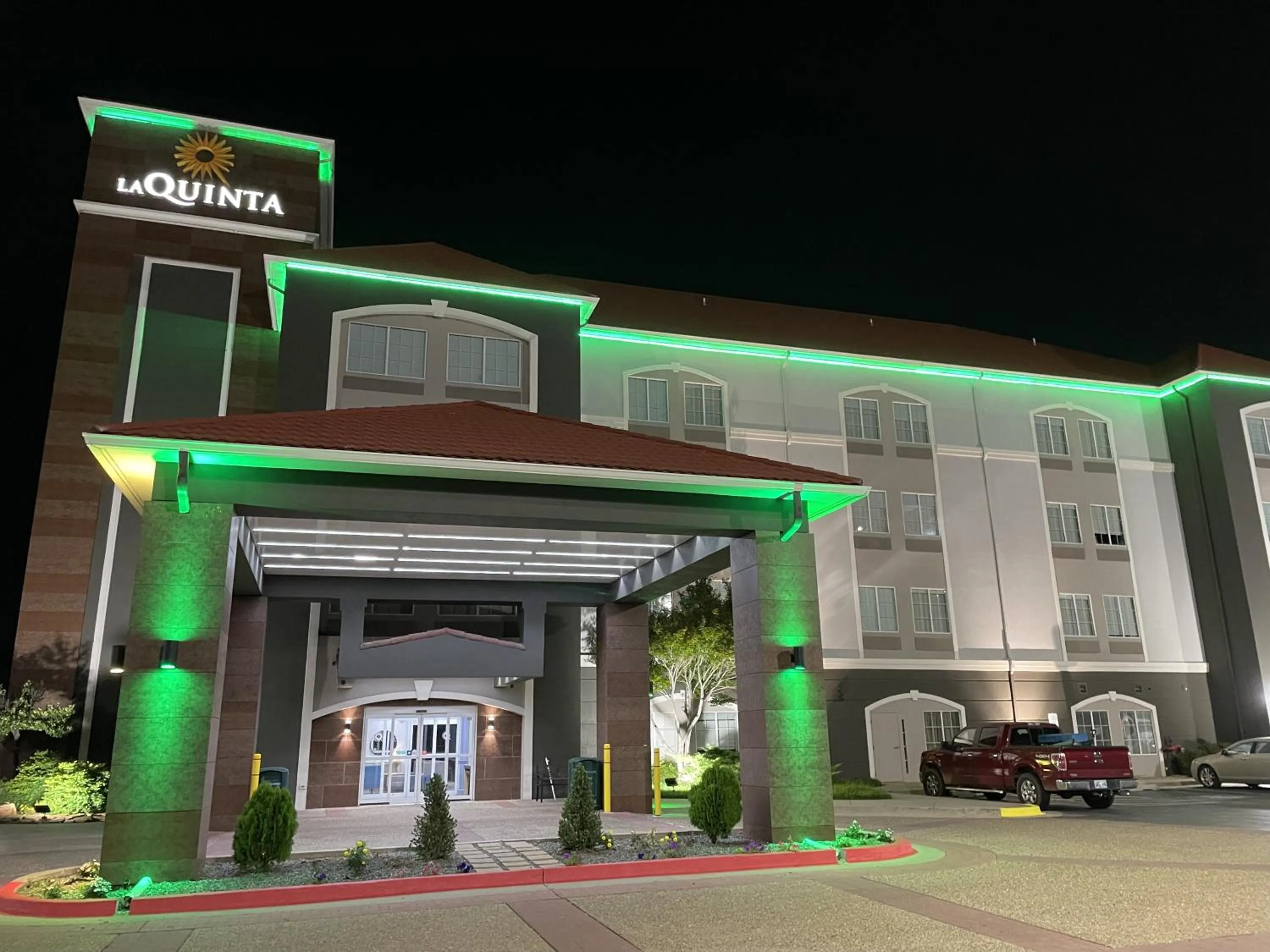 Property building in La Quinta by Wyndham Oklahoma City - Moore