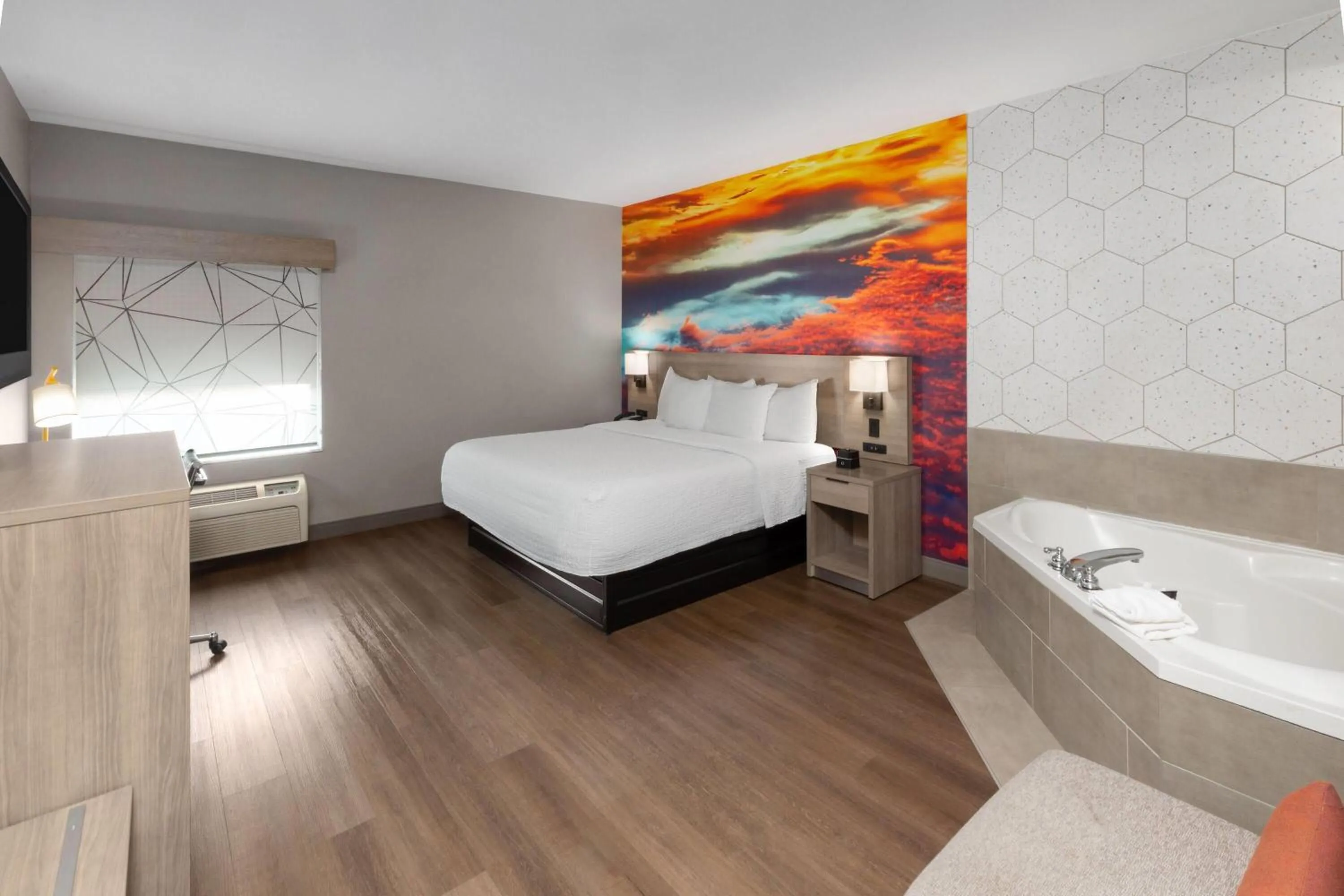 Bath, Bed in La Quinta by Wyndham Oklahoma City - Moore