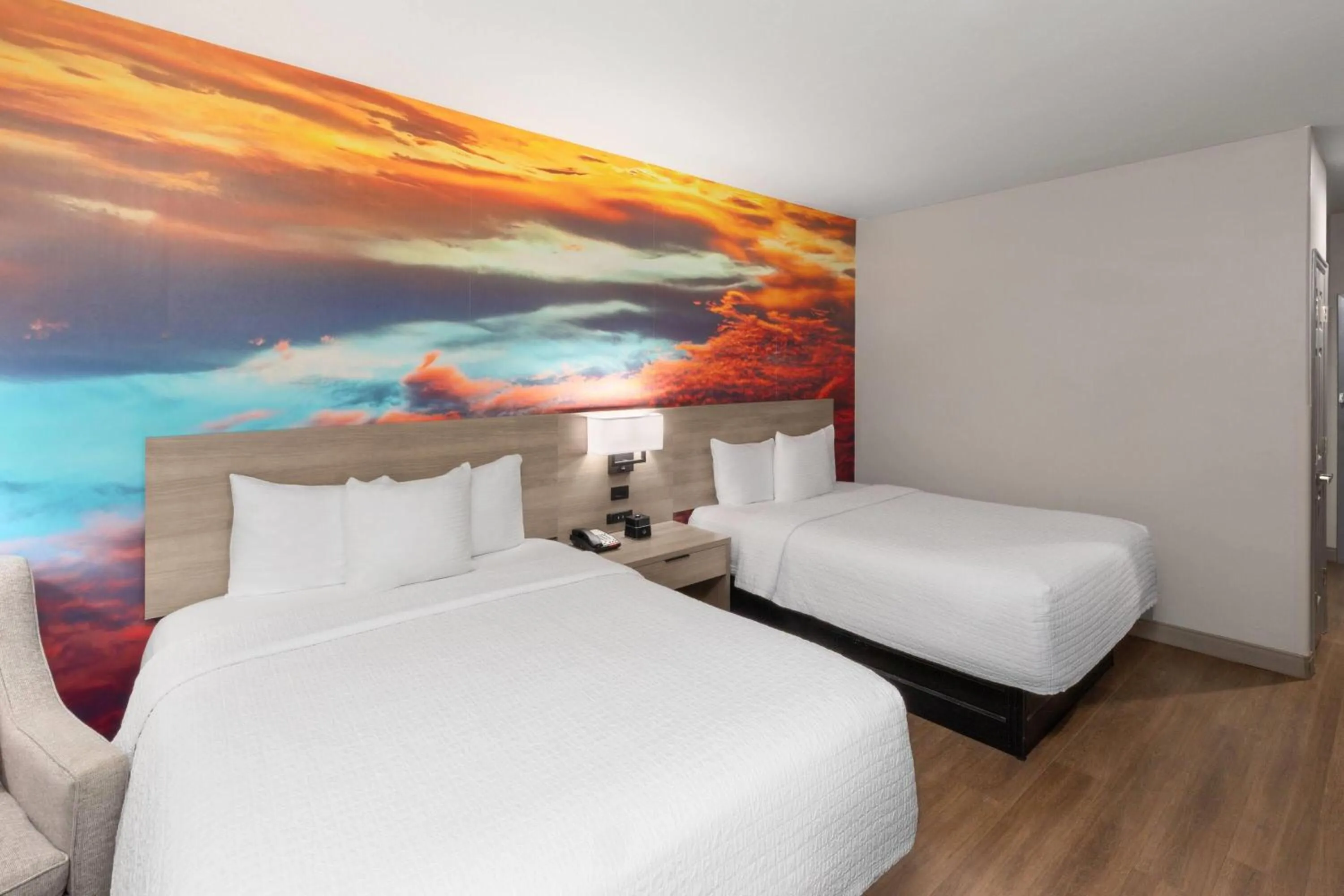 Photo of the whole room, Bed in La Quinta by Wyndham Oklahoma City - Moore