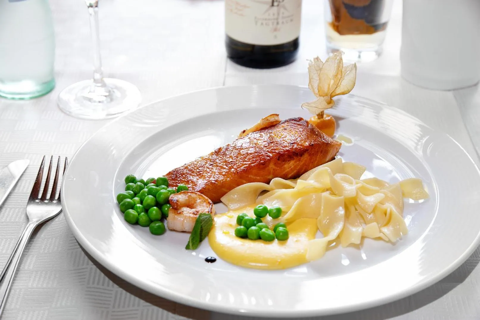 Restaurant/places to eat in Lothringer Hof