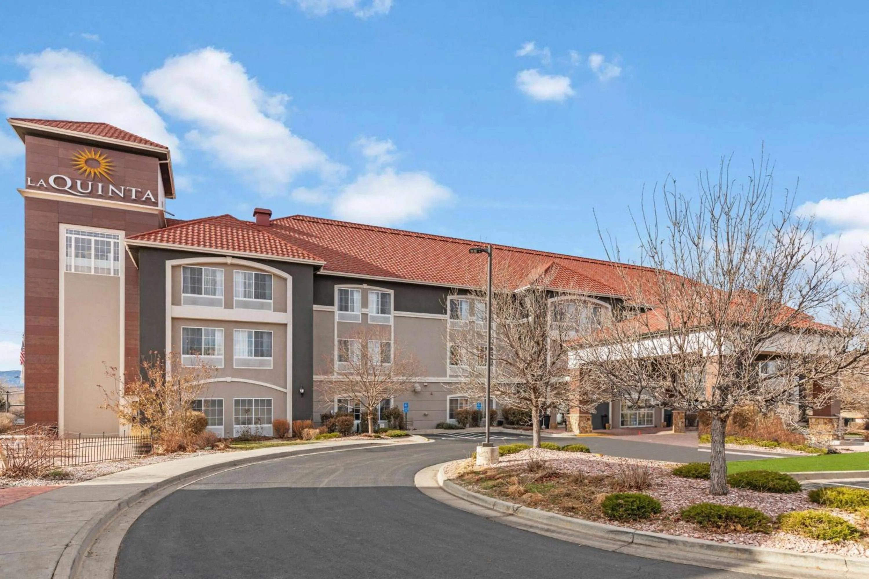 Property building in La Quinta Inn & Suites by Wyndham Loveland Estes Park