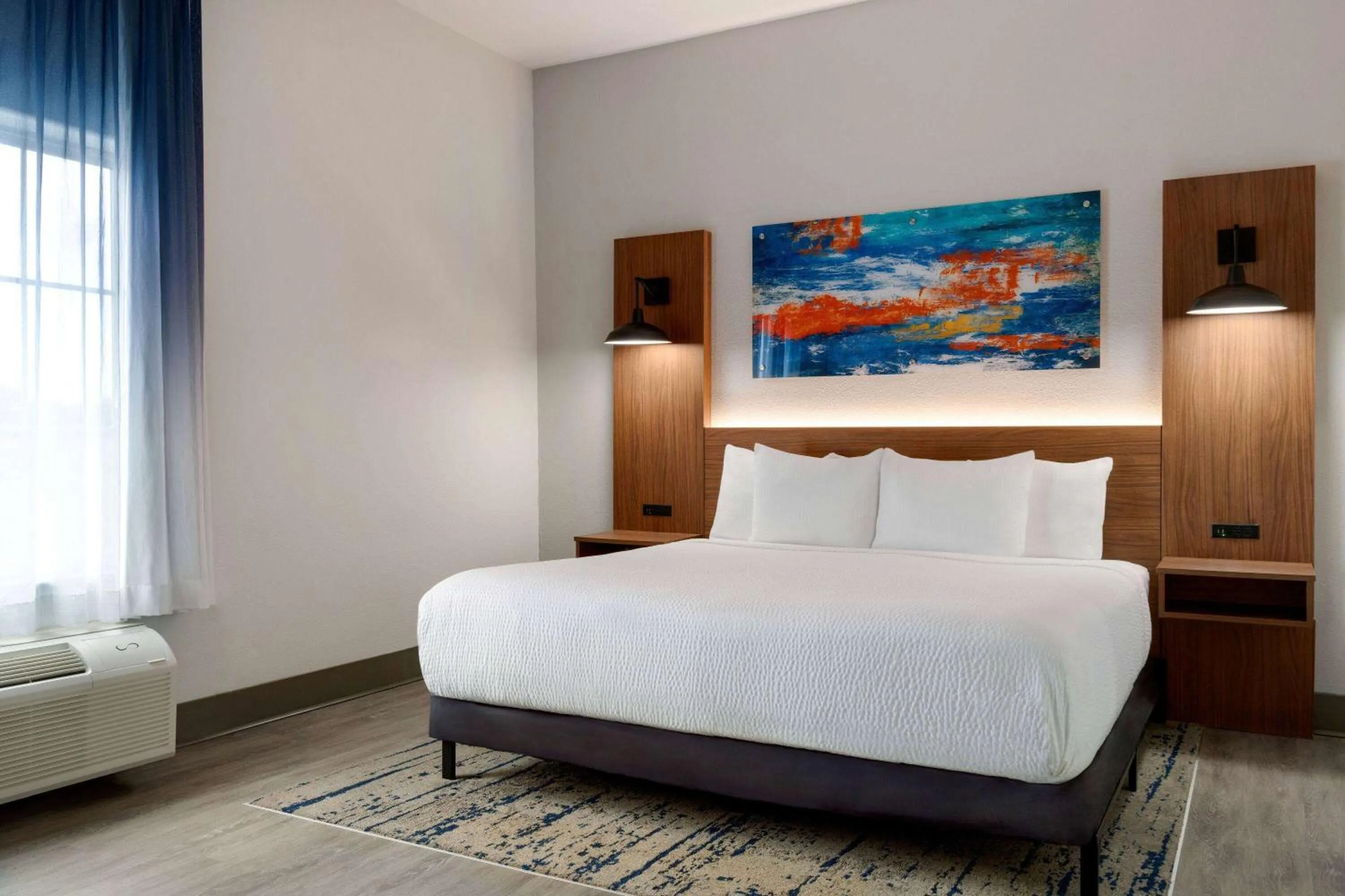 Photo of the whole room, Bed in La Quinta by Wyndham Stephenville