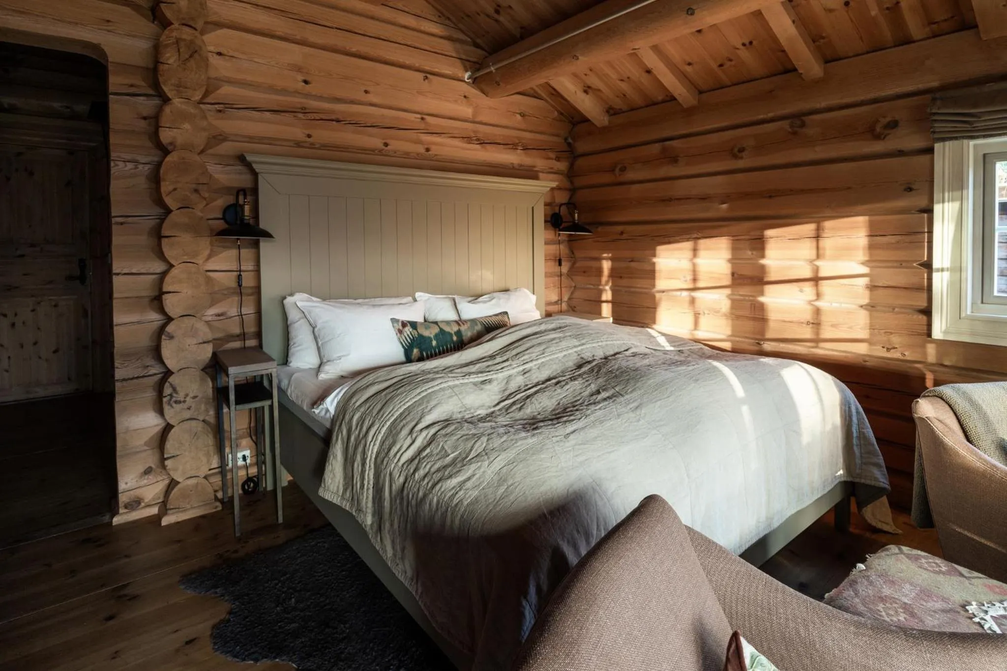 Bed in Storfjord Hotel