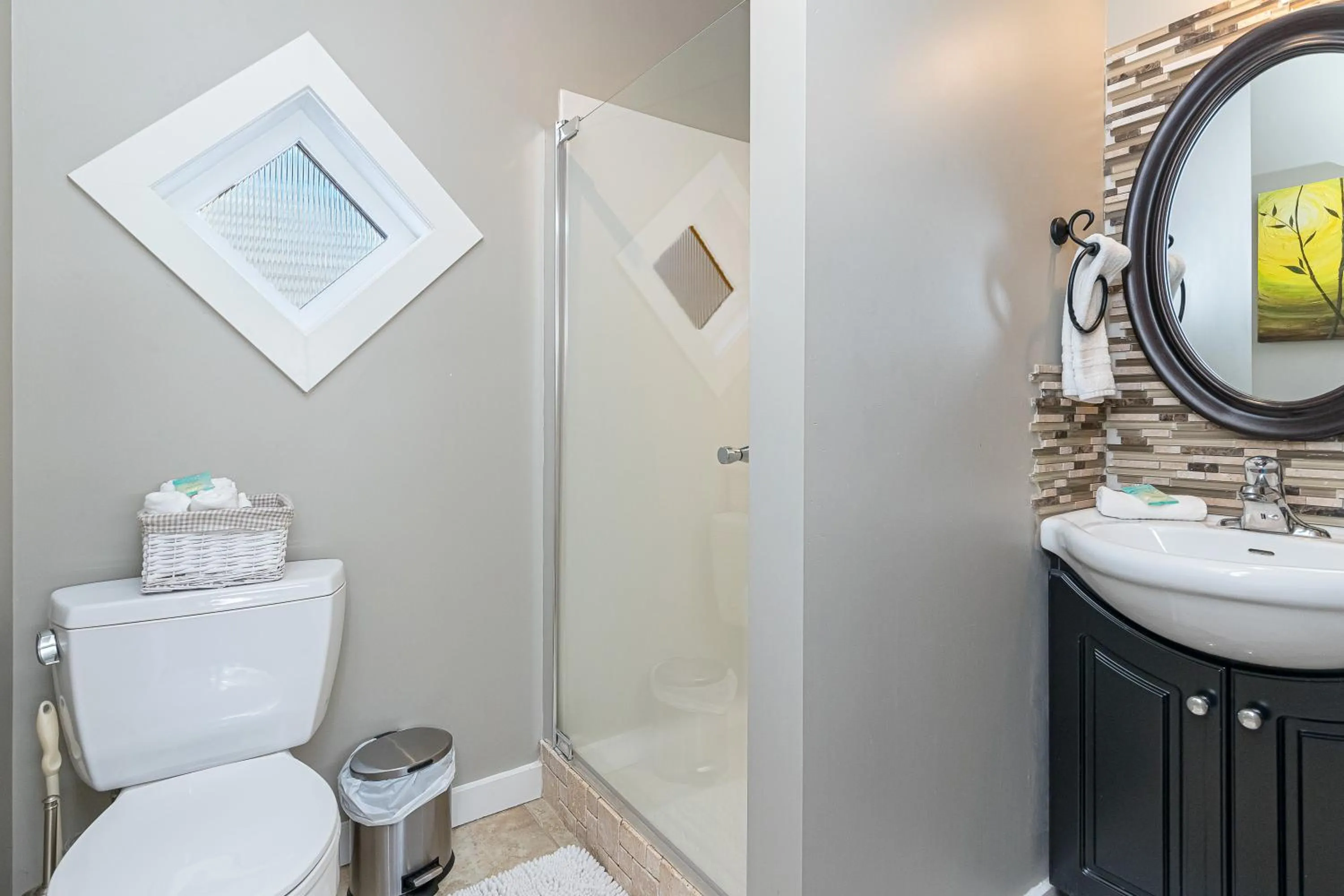 Shawnigan Suite B & B