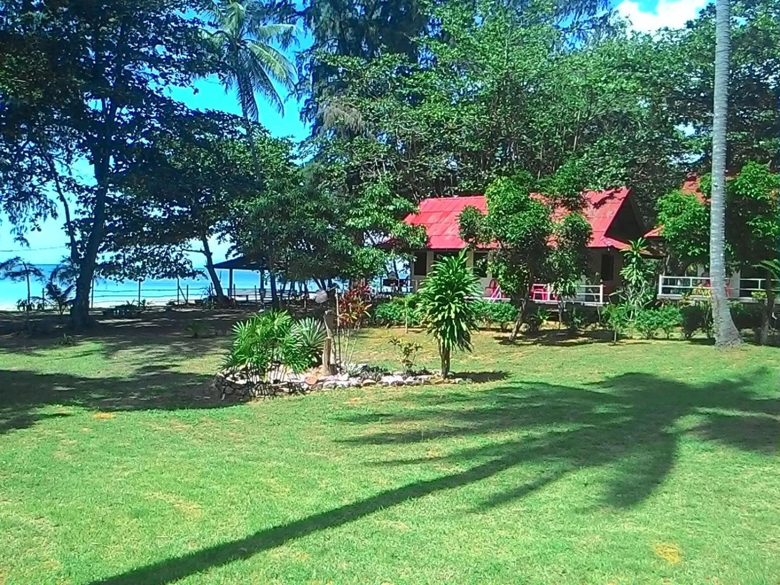 Garden in Sukorn Andaman Beach Resort