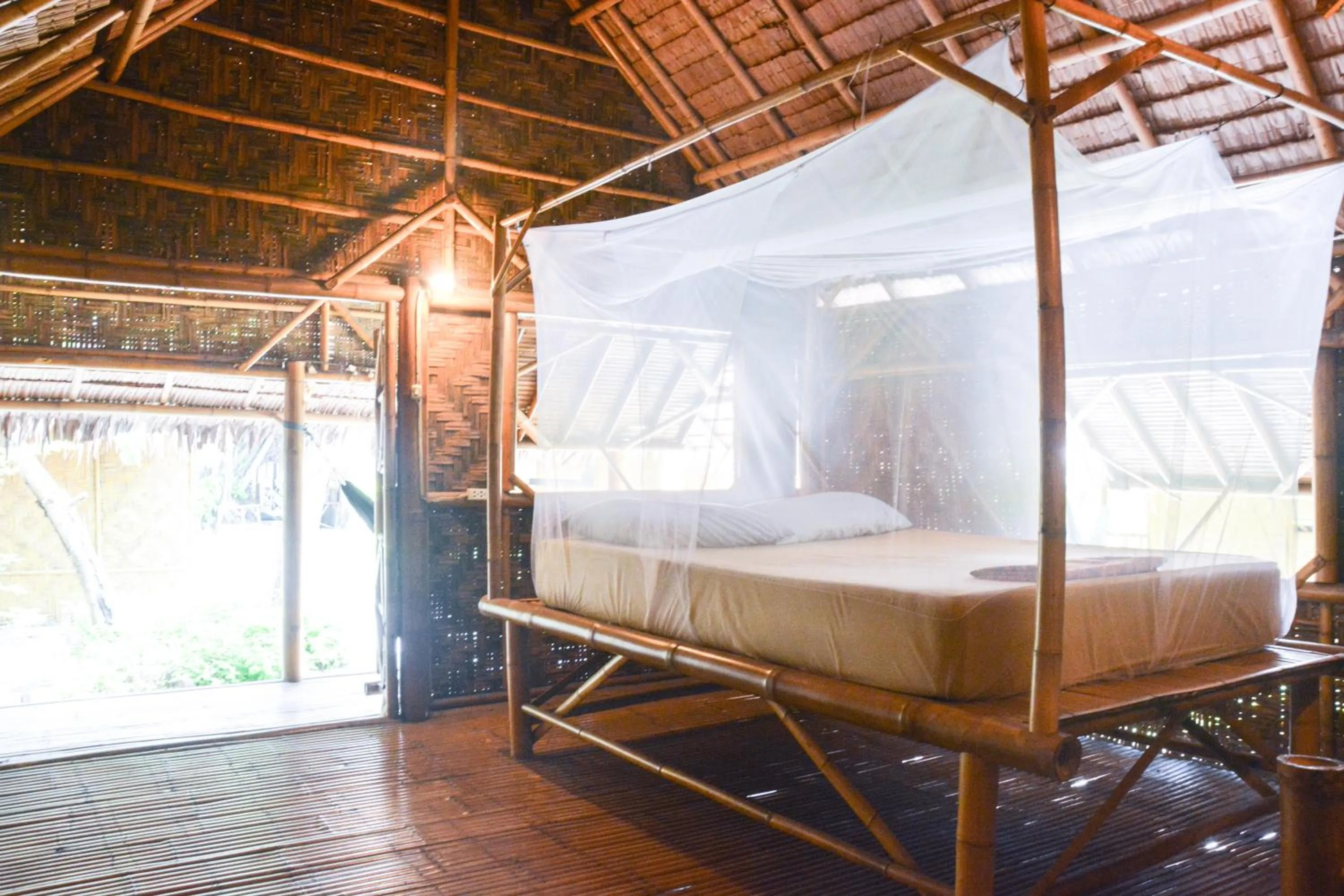 Bed in Forra Dive Resort Pattaya Beach