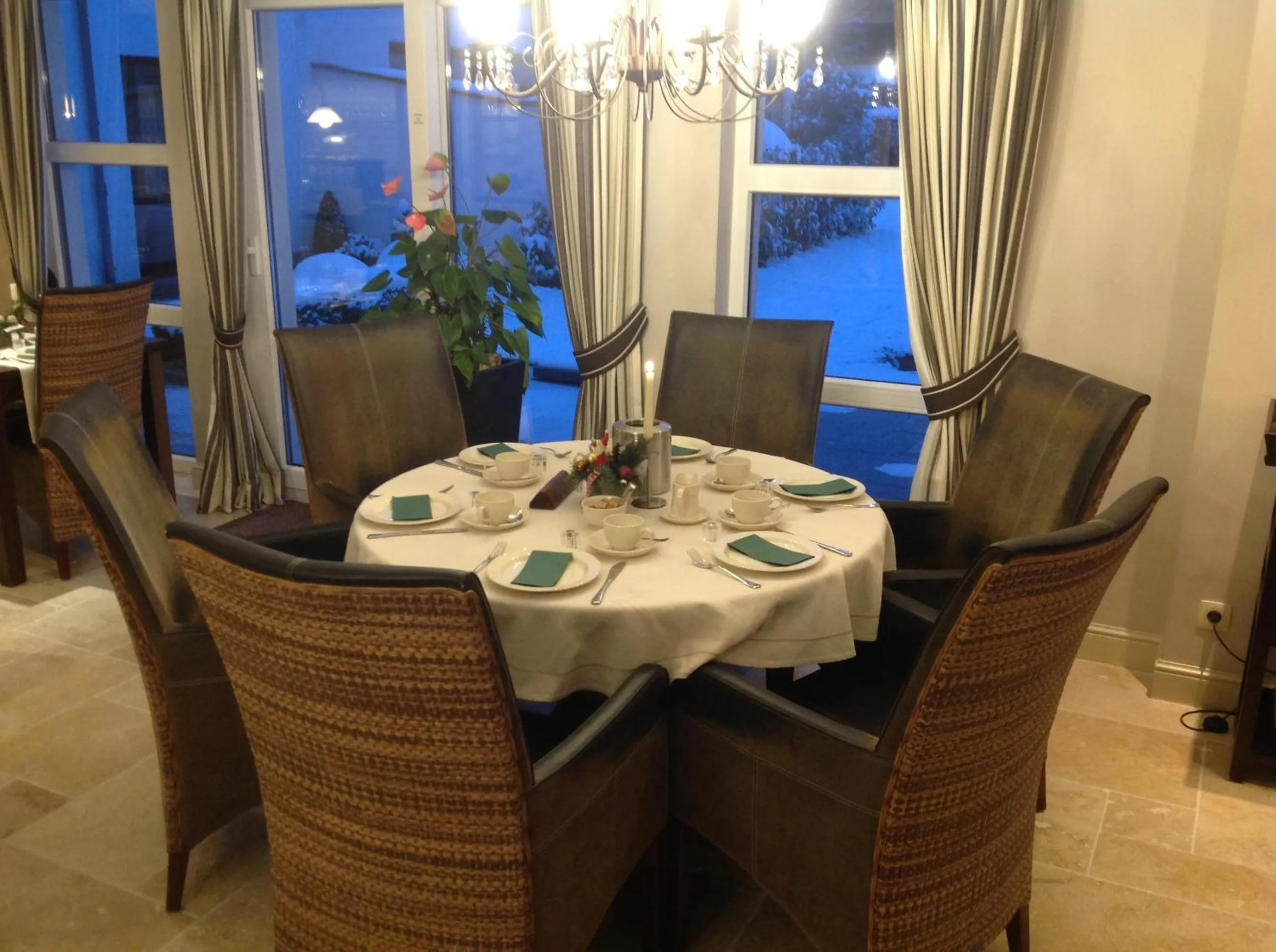 Dining area in Hotel Eifelland