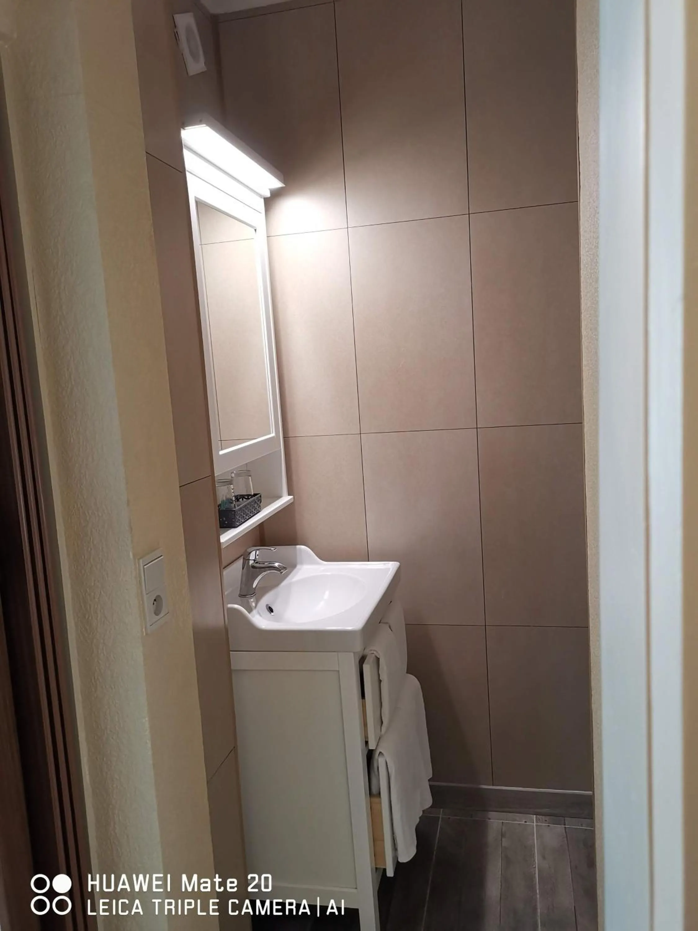 Bathroom in Hôtel La Côte d'Or