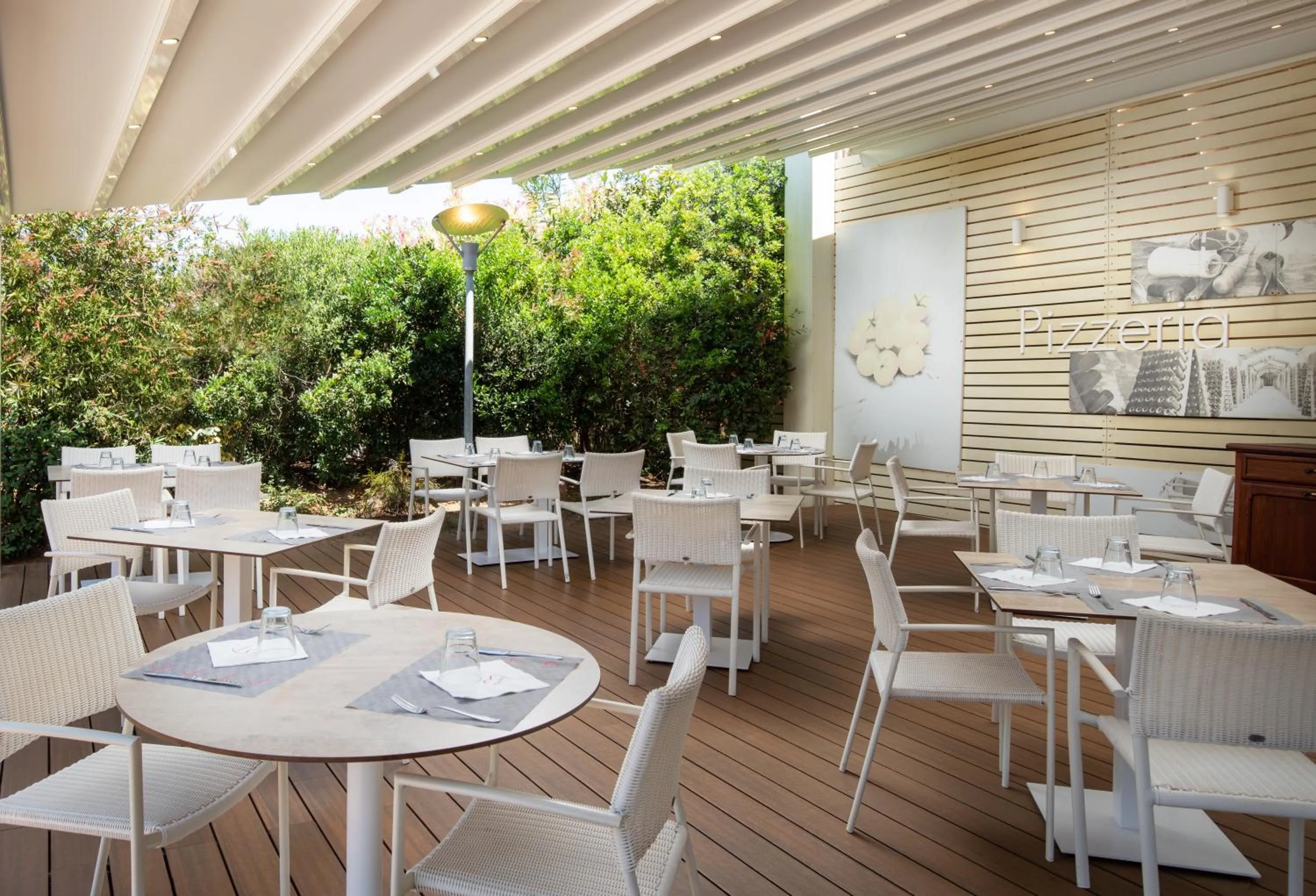 Restaurant/places to eat in VOI Tanka Village