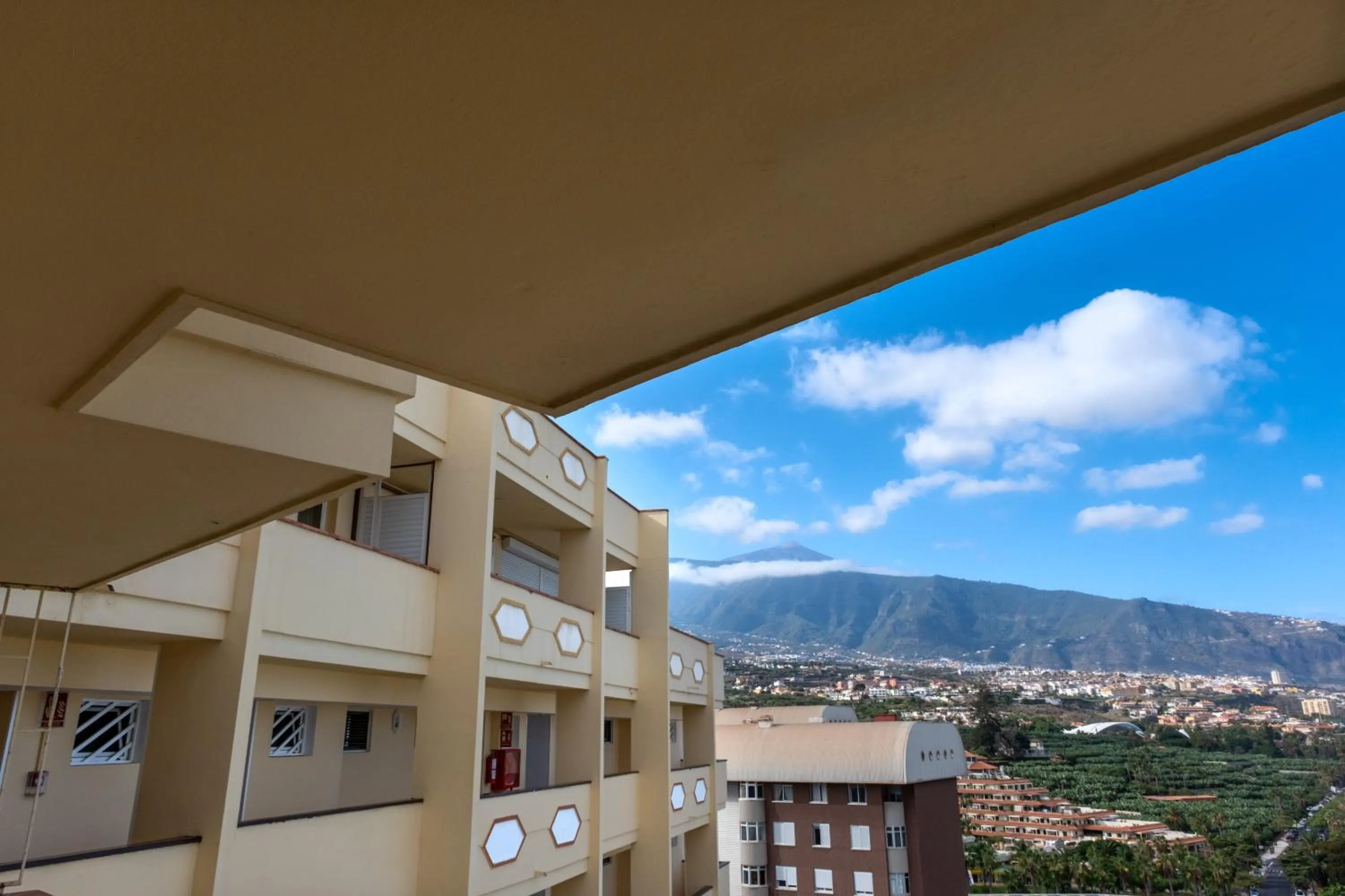 Property building in Apartamentos Teneguia