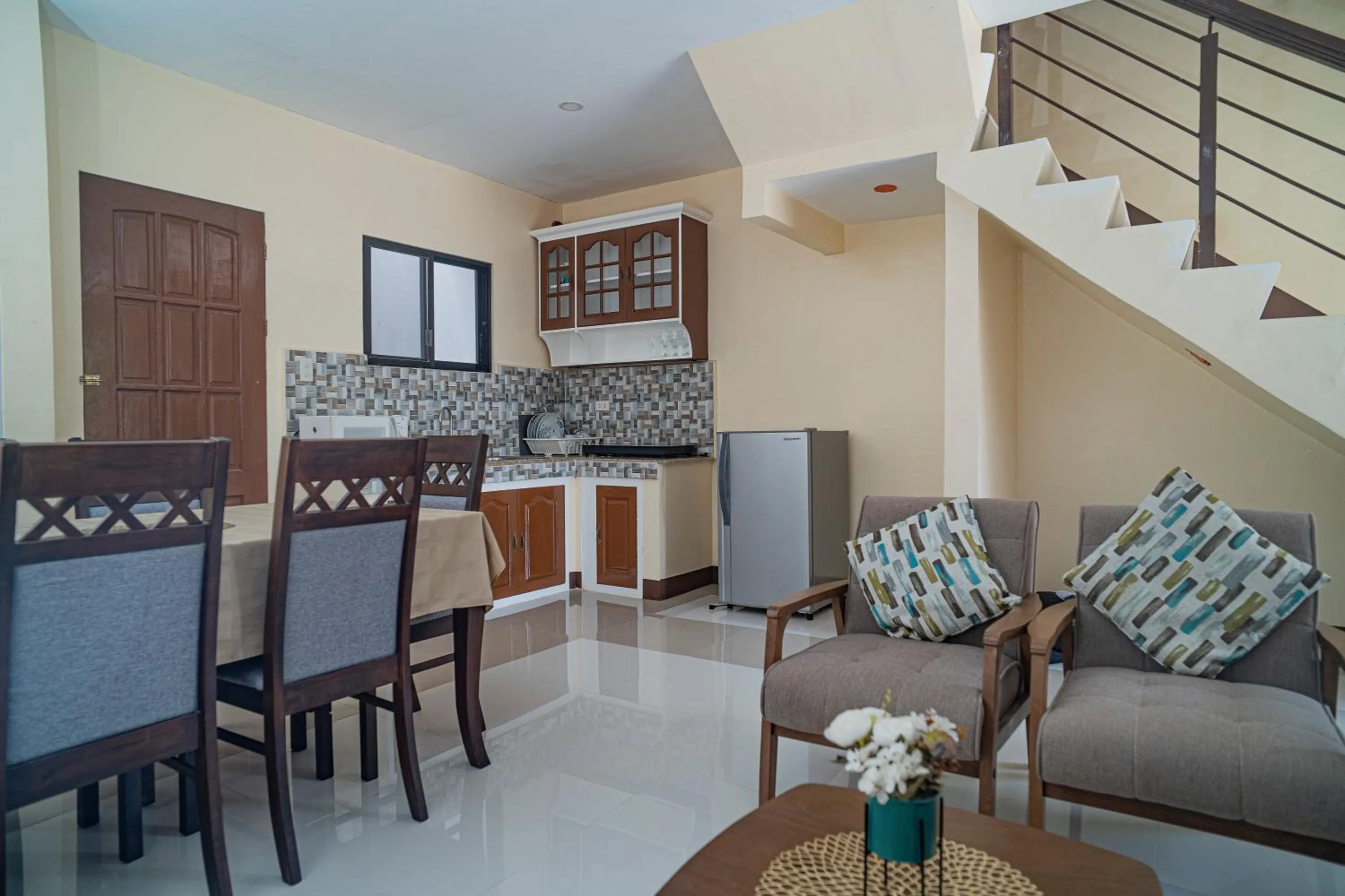 Panglao Village Court Apartment Stay Inn