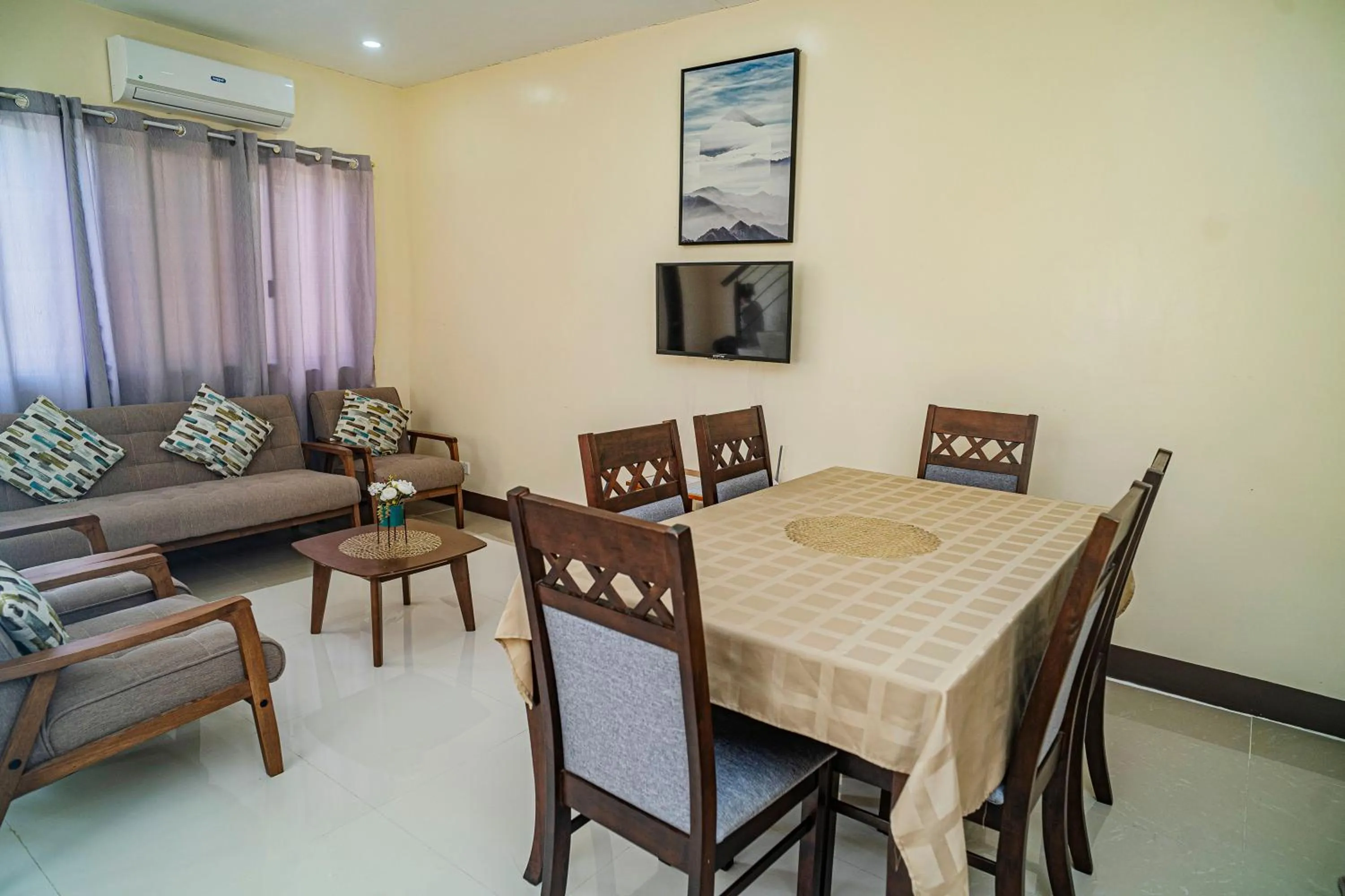 Panglao Village Court Apartment Stay Inn