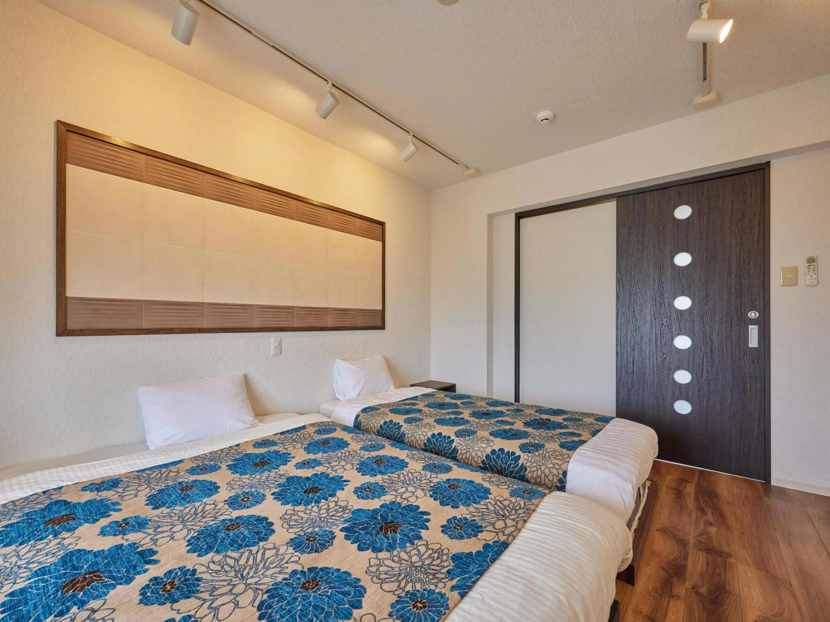 Photo of the whole room, Bed in Yukurina Resort Okinawa