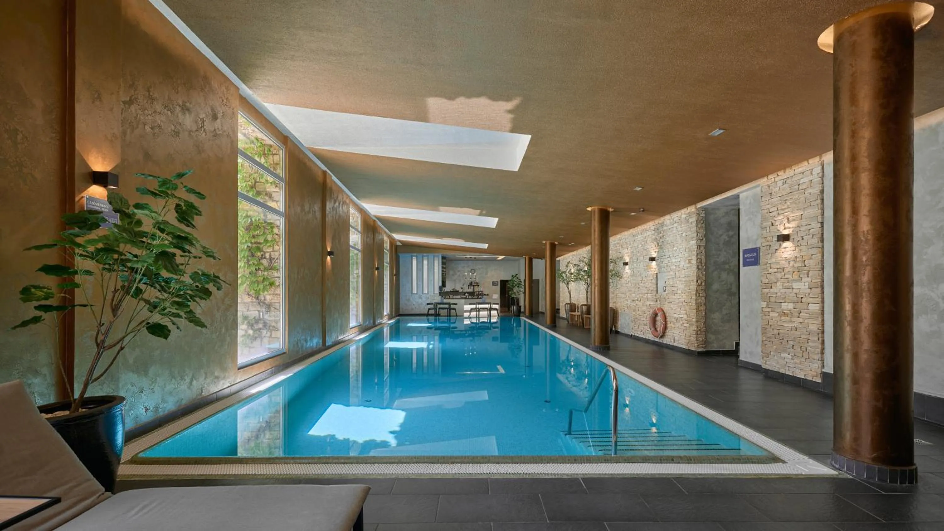 Pool view in Anna Grand Hotel