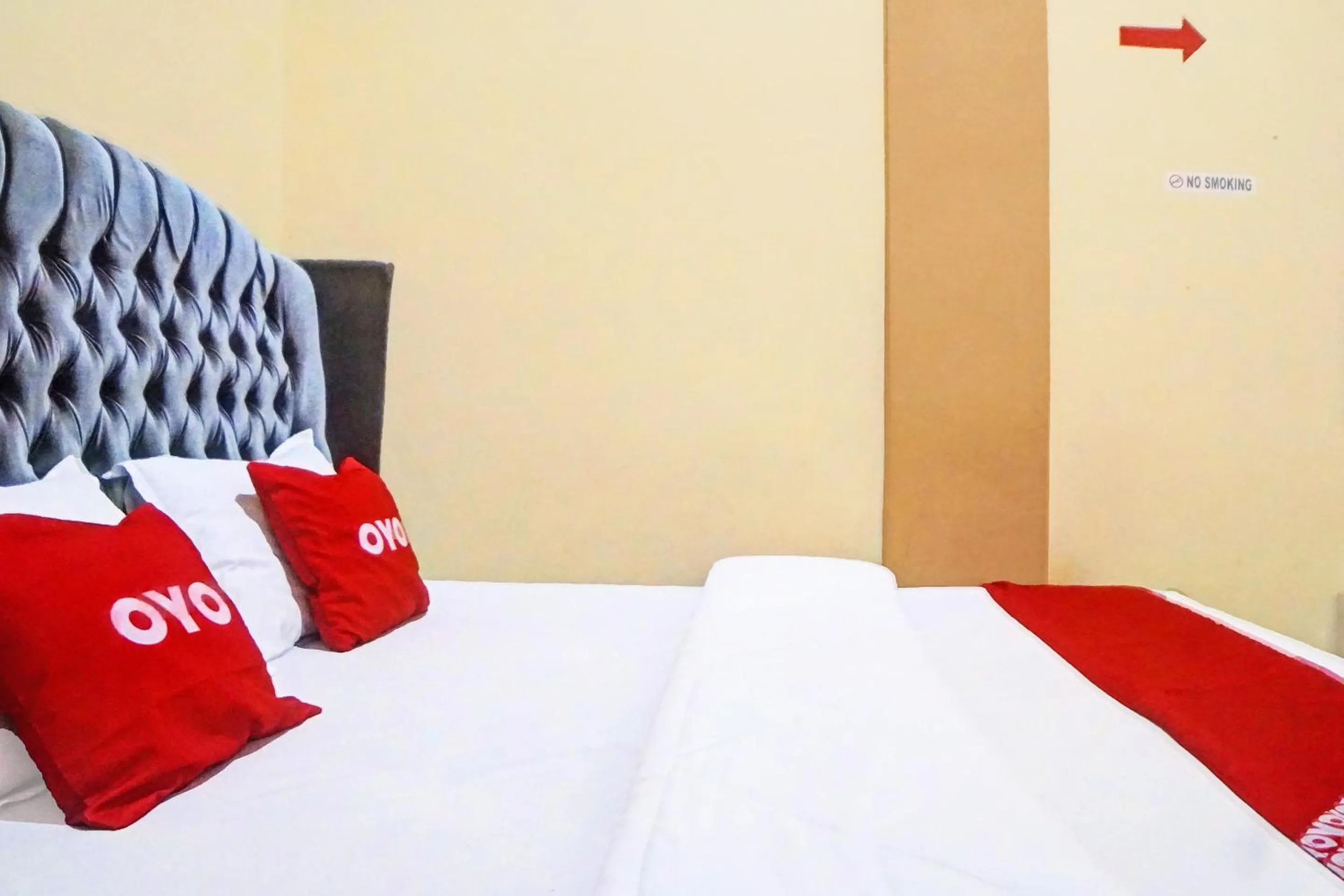 Bedroom, Bed in Wisma Barokah