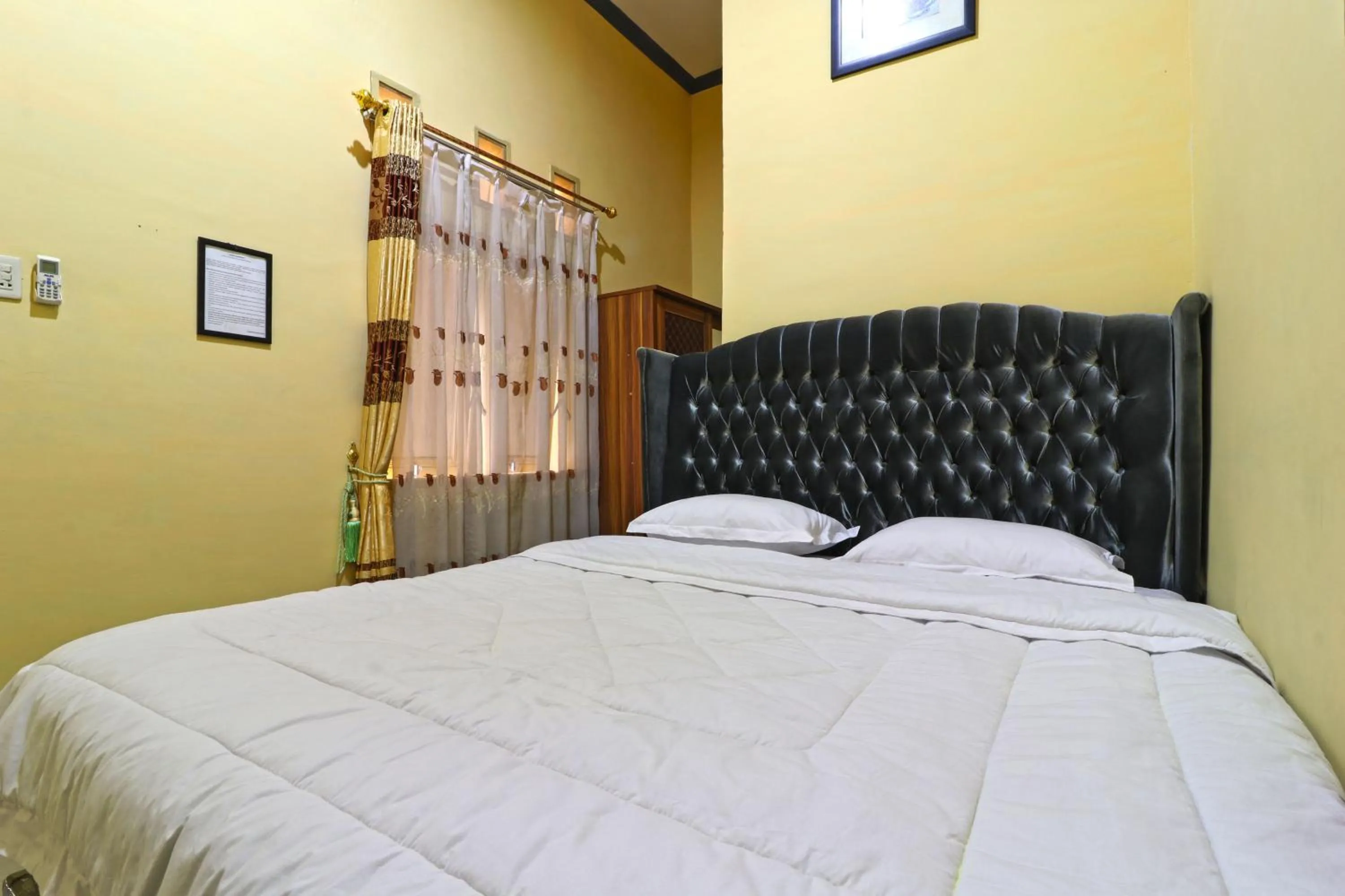 Bed in Wisma Barokah