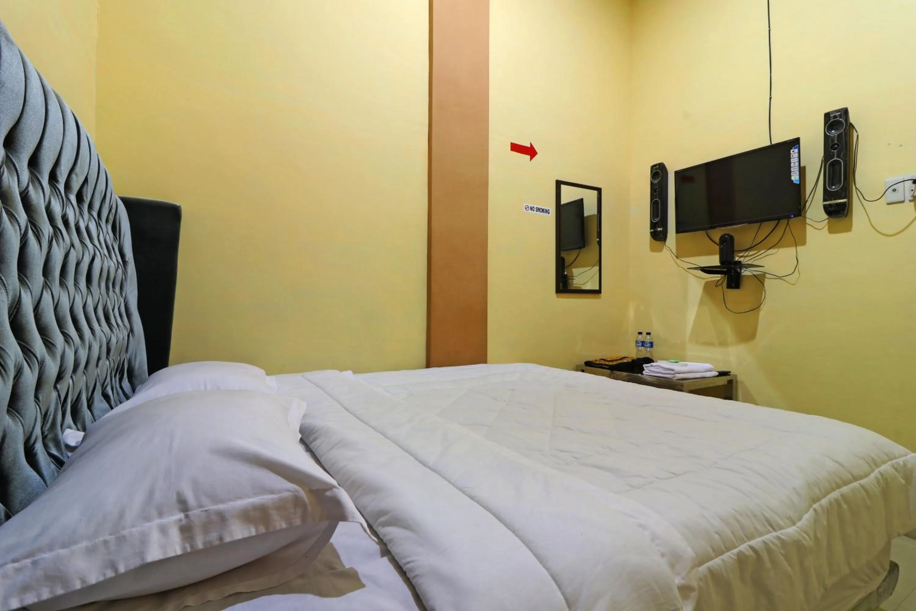 Bed in Wisma Barokah