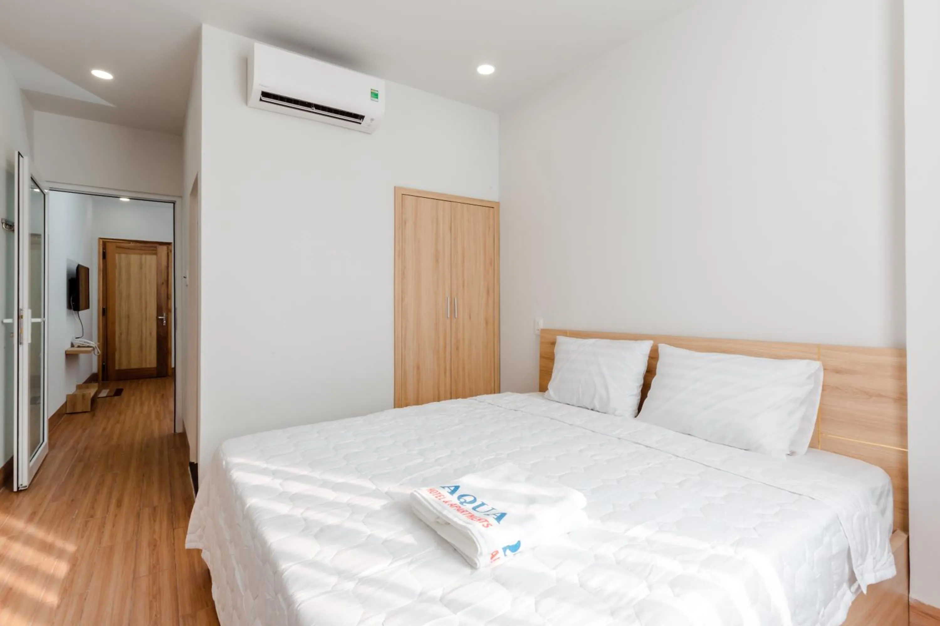 Bedroom, Bed in AQUA Seaview Hotel