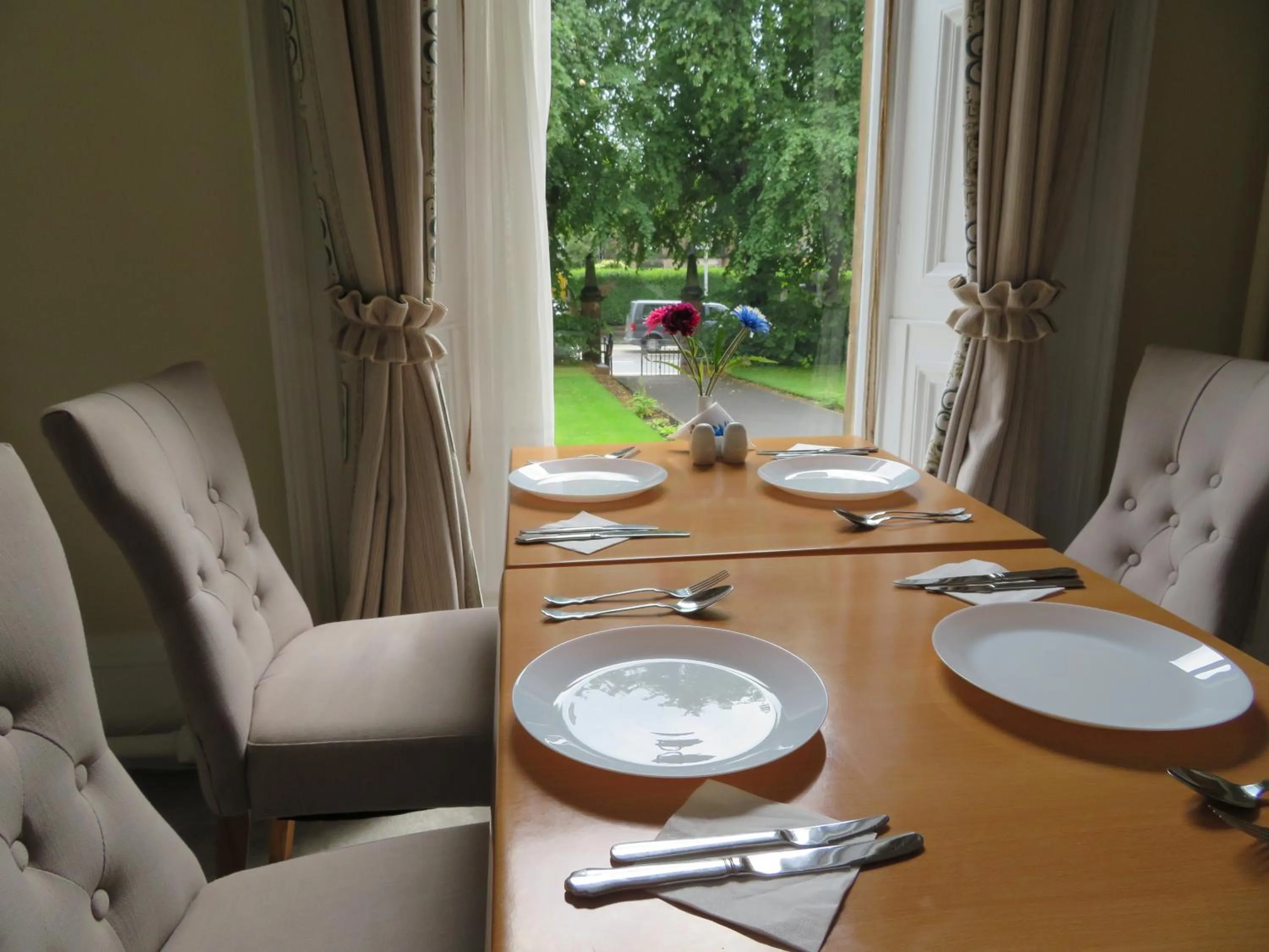 Duthus Lodge Guest House