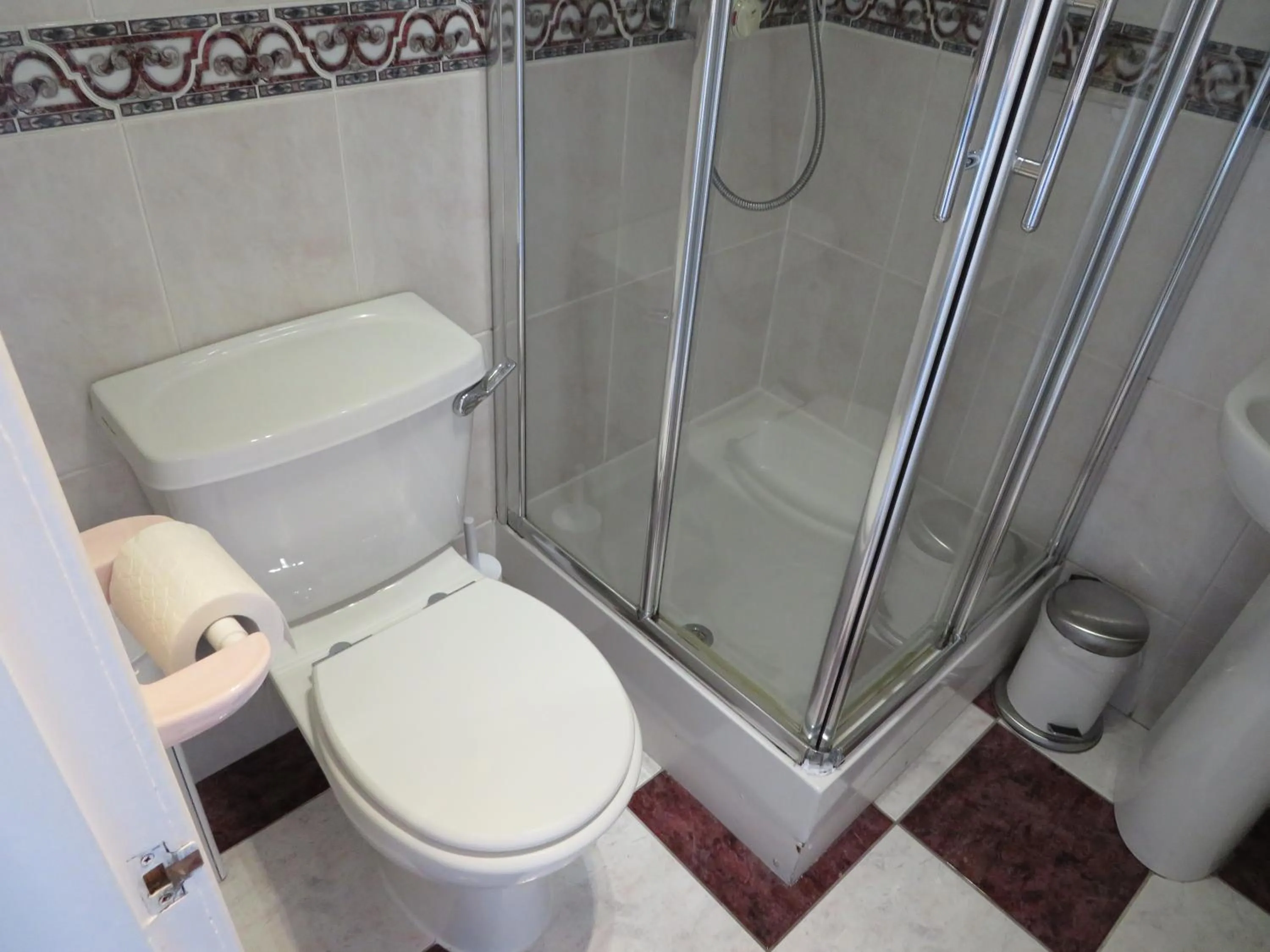 Duthus Lodge Guest House