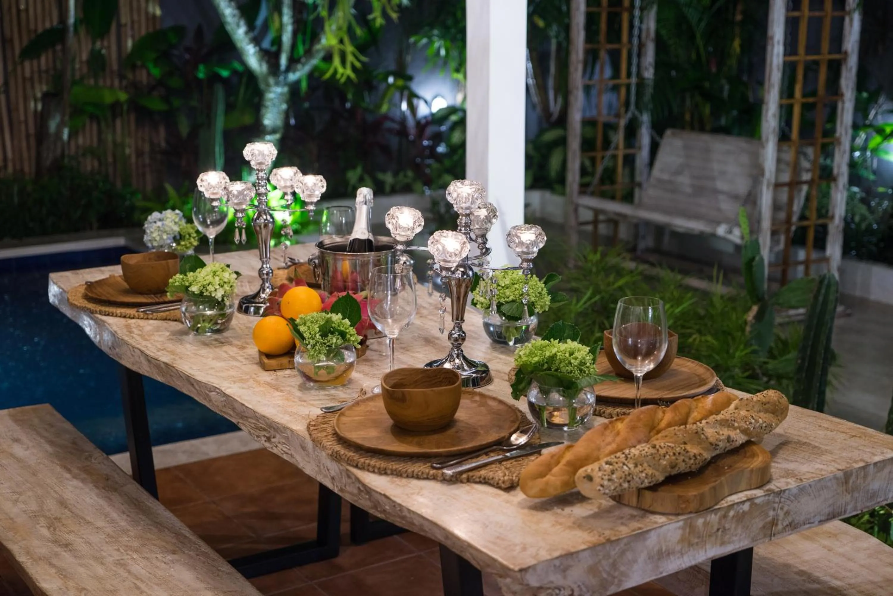Dining area in Smiling Cactus Villas Seminyak