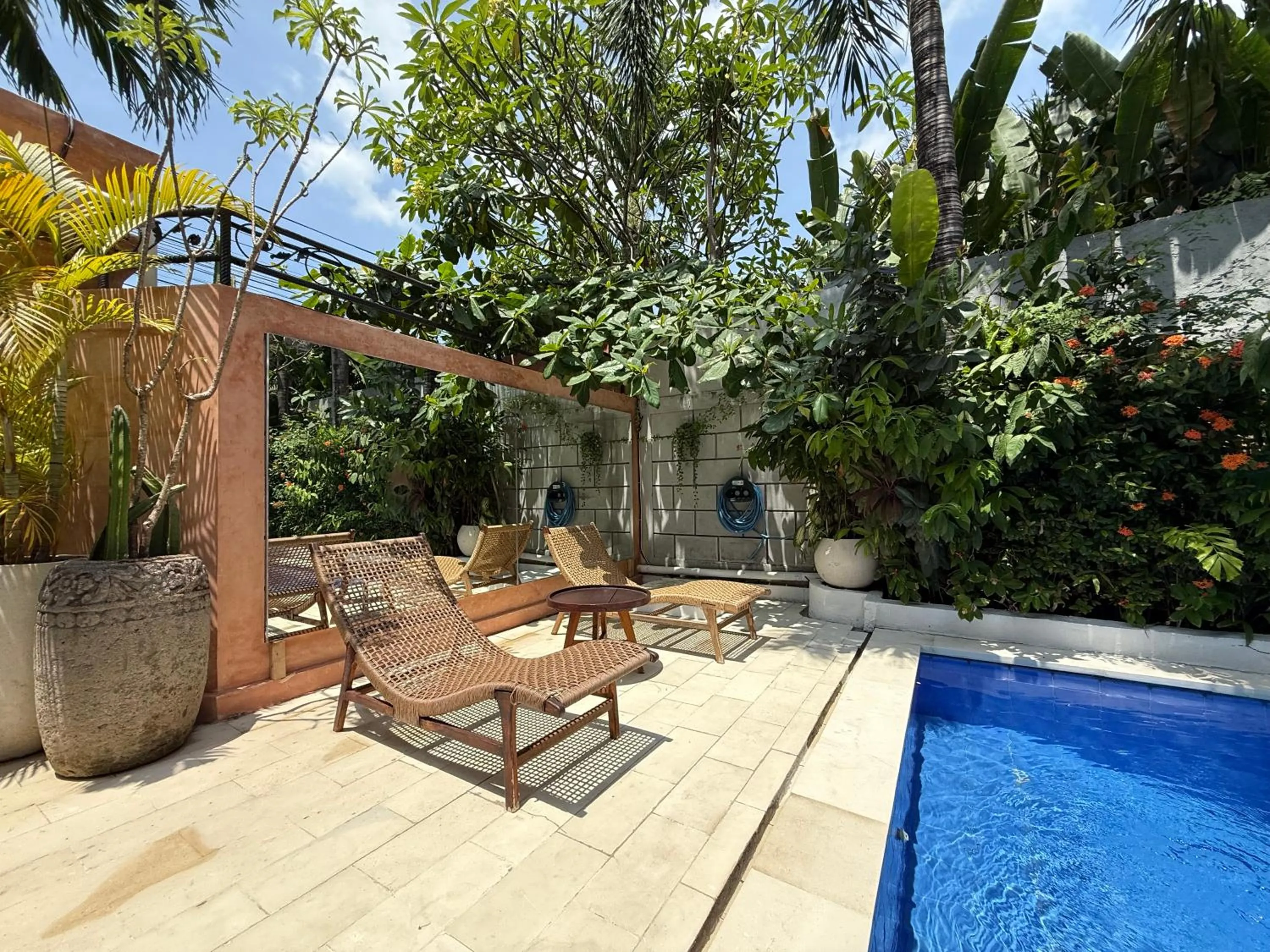 Spring in Smiling Cactus Villas Seminyak